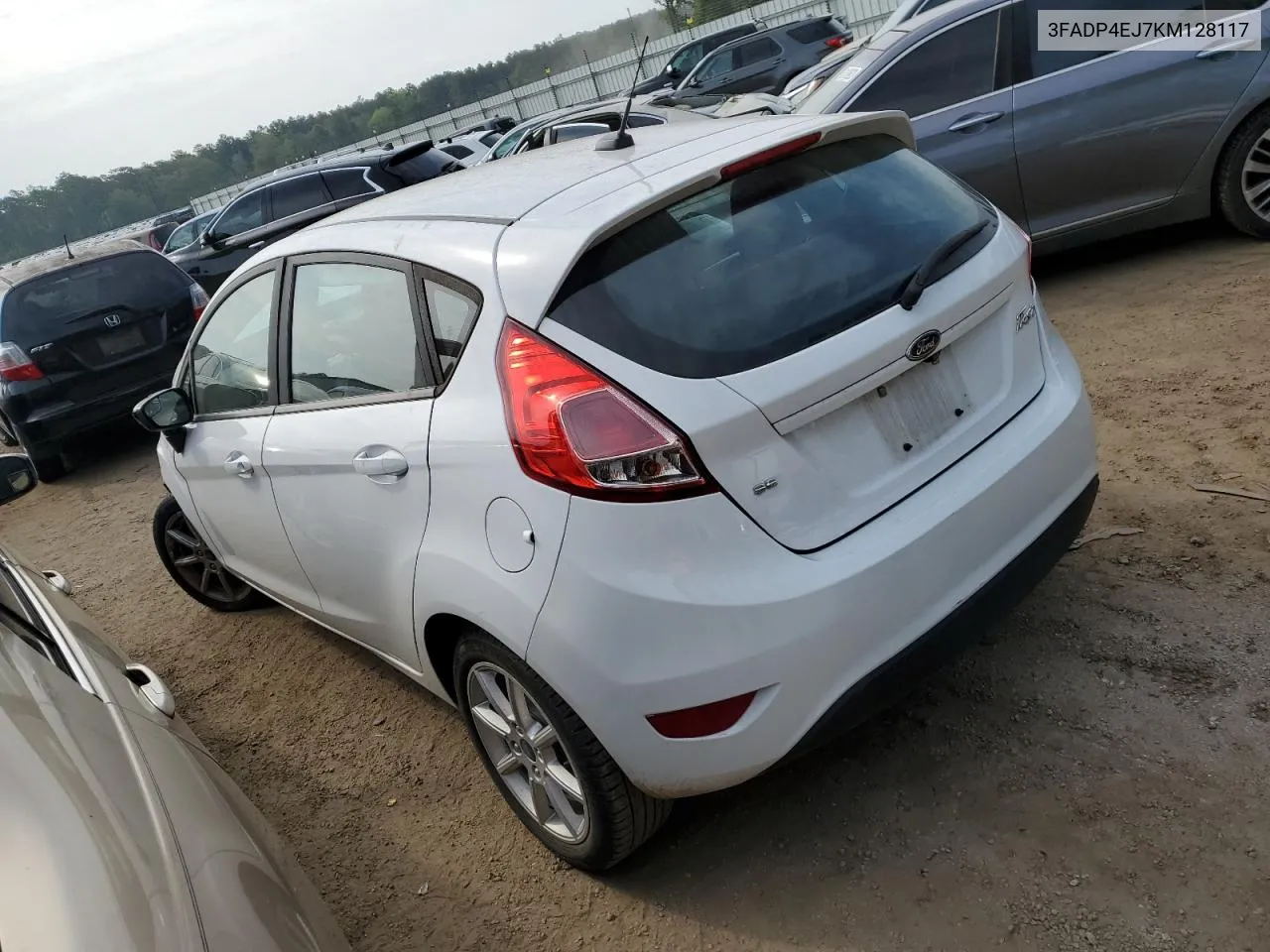 2019 Ford Fiesta Se VIN: 3FADP4EJ7KM128117 Lot: 53203233