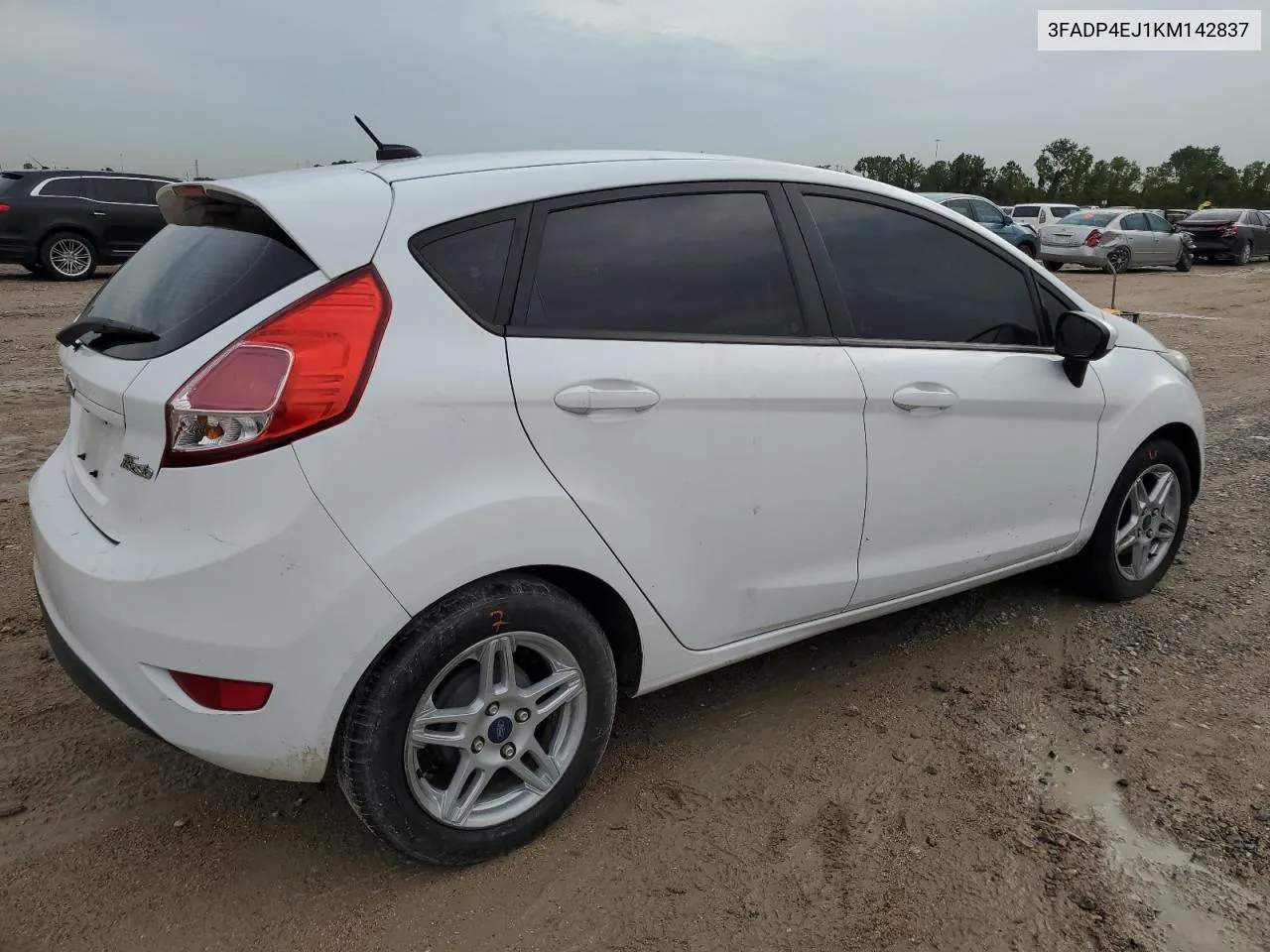 3FADP4EJ1KM142837 2019 Ford Fiesta Se