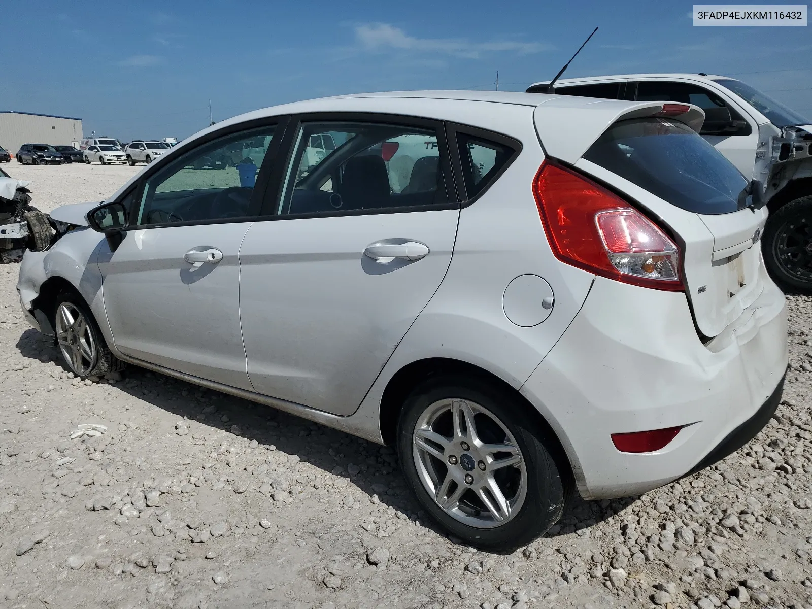 3FADP4EJXKM116432 2019 Ford Fiesta Se