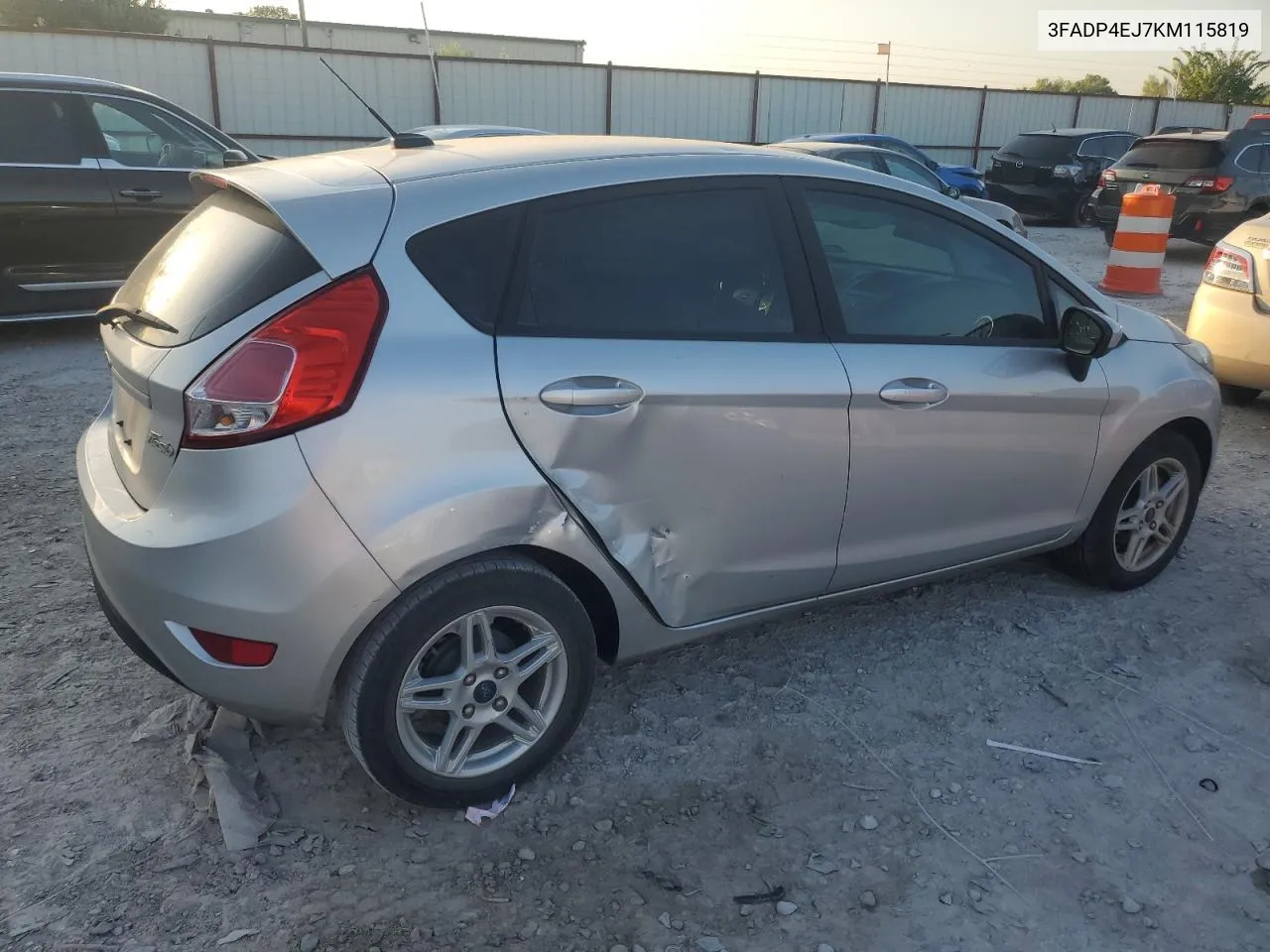 3FADP4EJ7KM115819 2019 Ford Fiesta Se