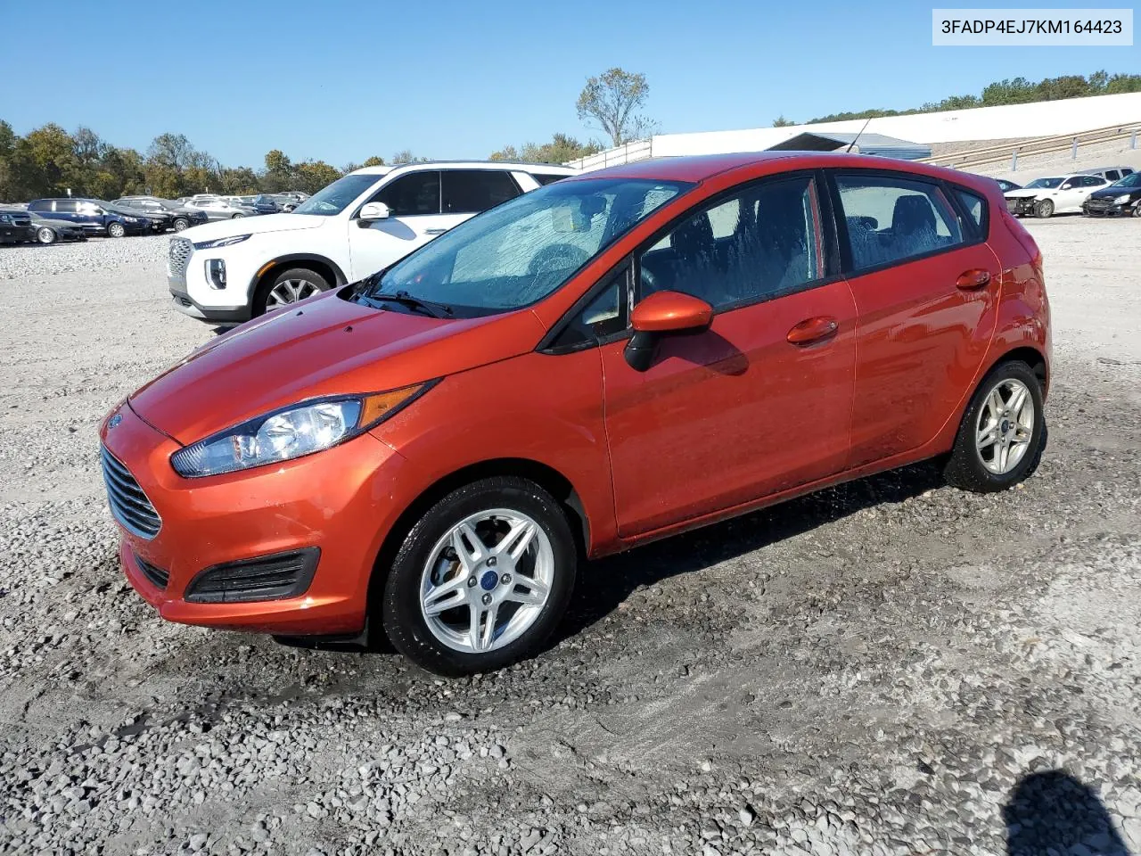 2019 Ford Fiesta Se VIN: 3FADP4EJ7KM164423 Lot: 77018514