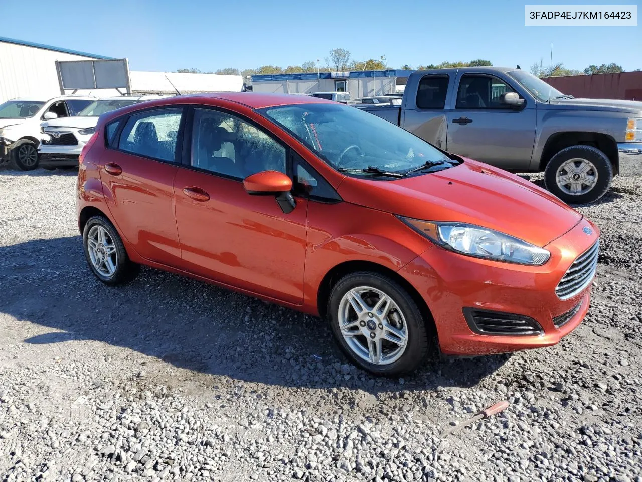 2019 Ford Fiesta Se VIN: 3FADP4EJ7KM164423 Lot: 77018514