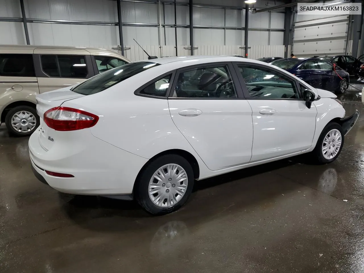 2019 Ford Fiesta S VIN: 3FADP4AJXKM163823 Lot: 77036404