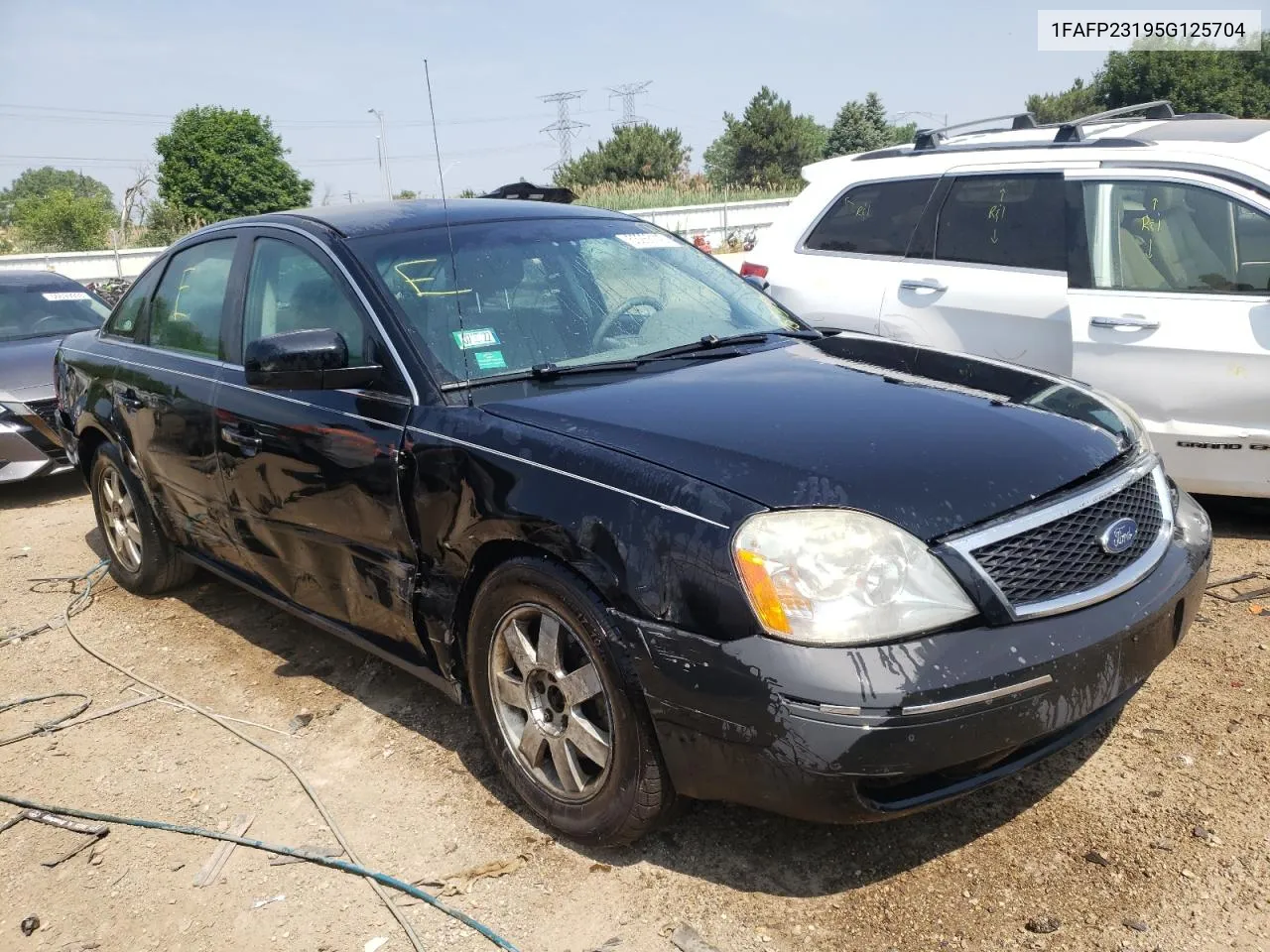 1FAFP23195G125704 2005 Ford Five Hundred Se