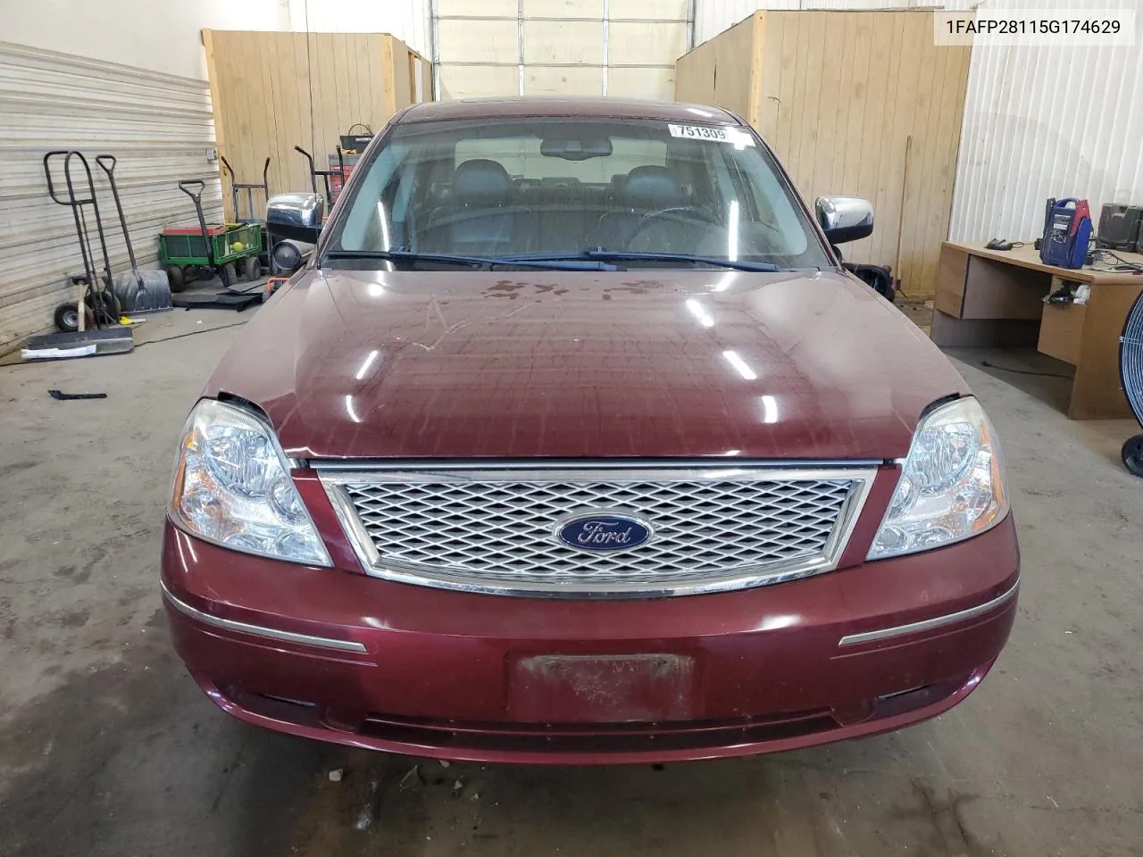 1FAFP28115G174629 2005 Ford Five Hundred Limited