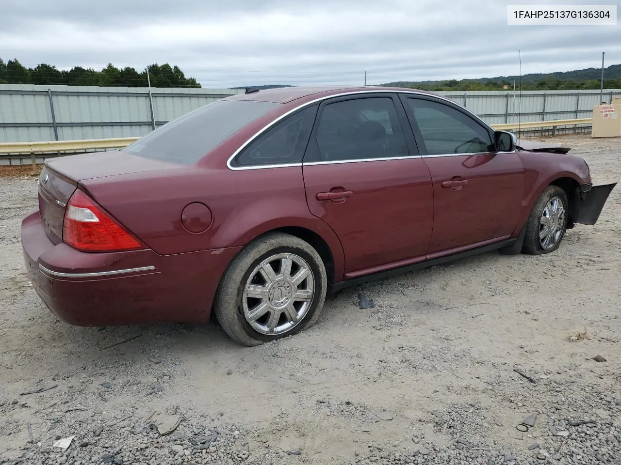 2007 Ford Five Hundred Limited VIN: 1FAHP25137G136304 Lot: 71702294