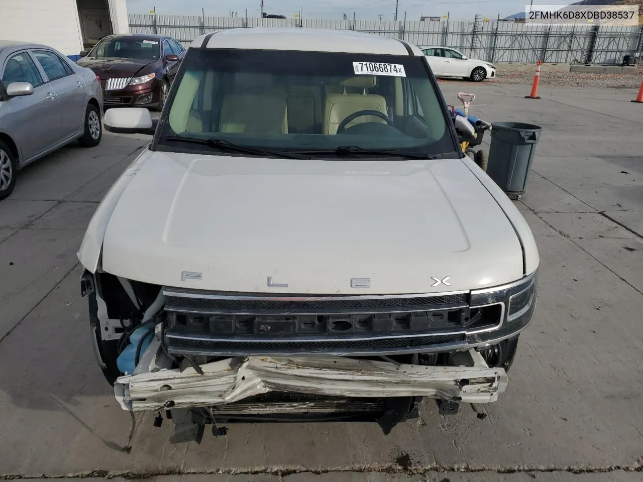 2013 Ford Flex Limited VIN: 2FMHK6D8XDBD38537 Lot: 71066874