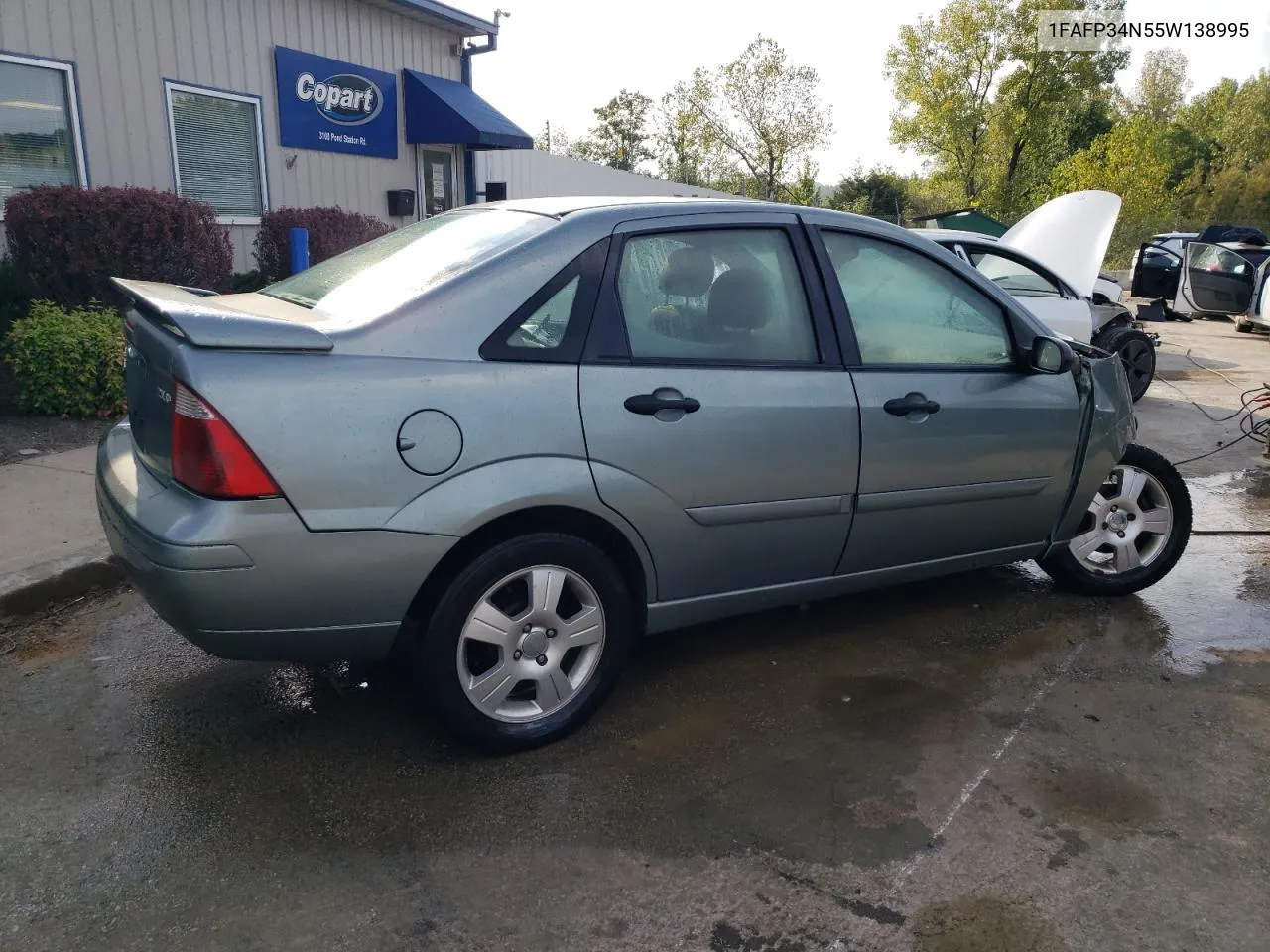 1FAFP34N55W138995 2005 Ford Focus Zx4