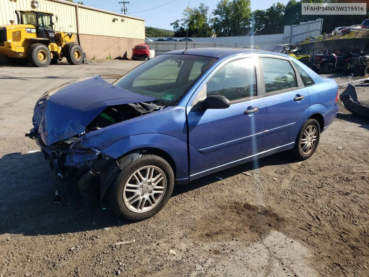 1FAHP34NX5W219516 2005 Ford Focus Zx4