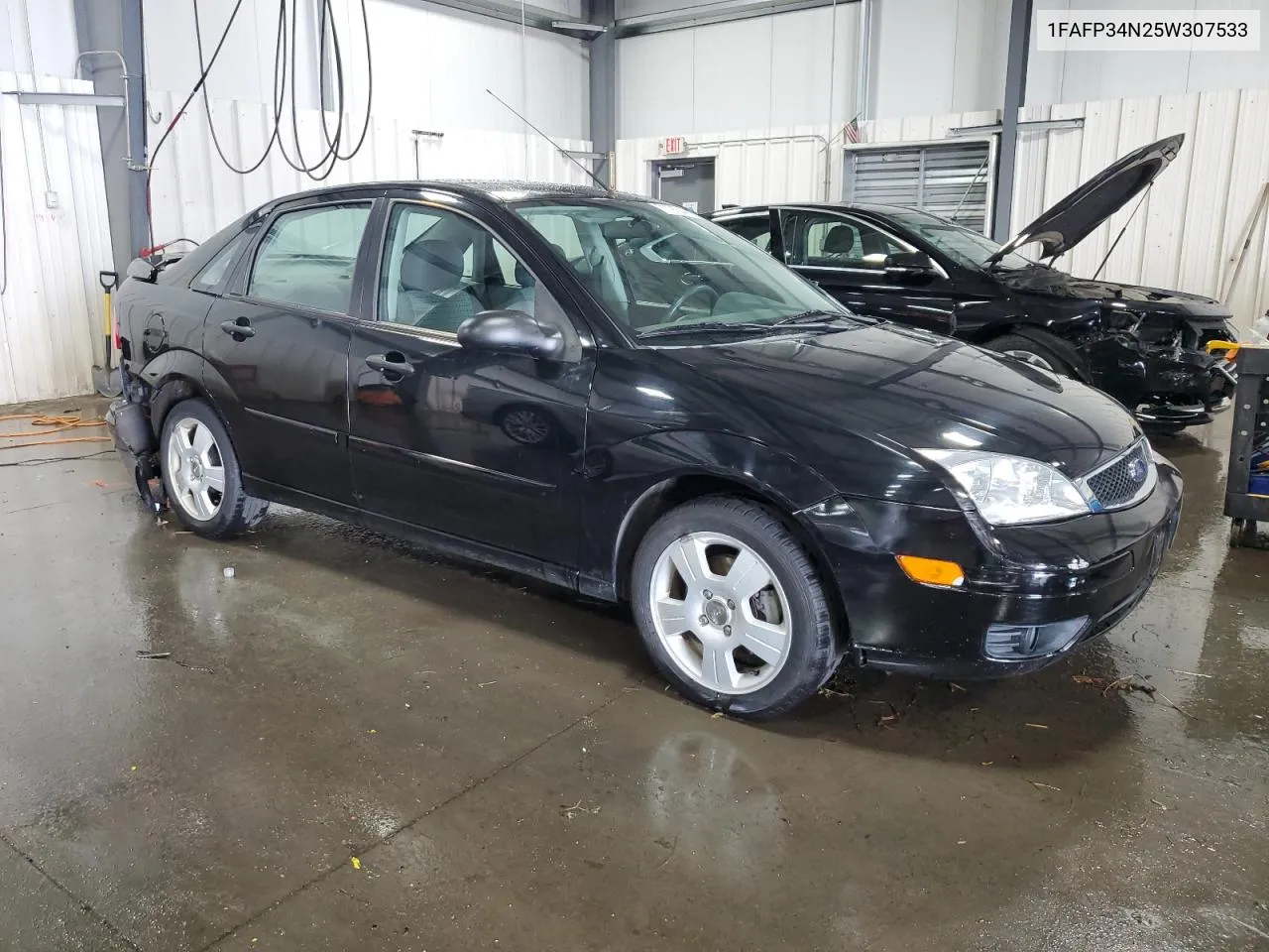 2005 Ford Focus Zx4 VIN: 1FAFP34N25W307533 Lot: 71197344