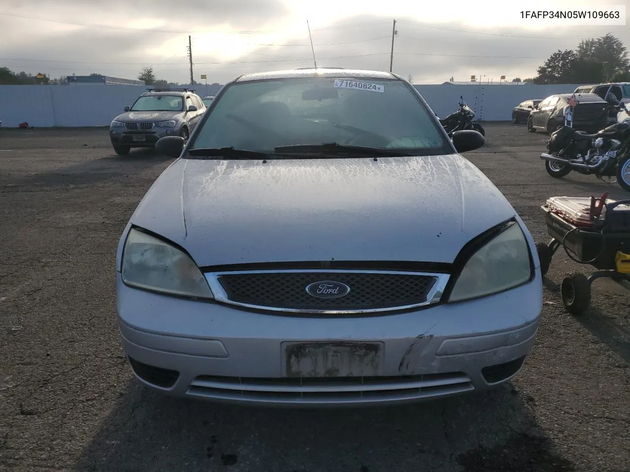 2005 Ford Focus Zx4 VIN: 1FAFP34N05W109663 Lot: 71640824