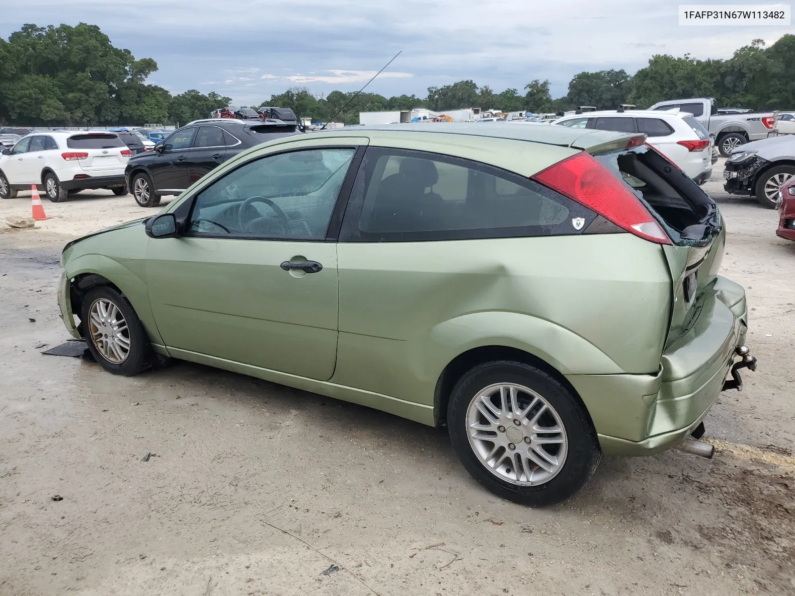 2007 Ford Focus Zx3 VIN: 1FAFP31N67W113482 Lot: 62749974