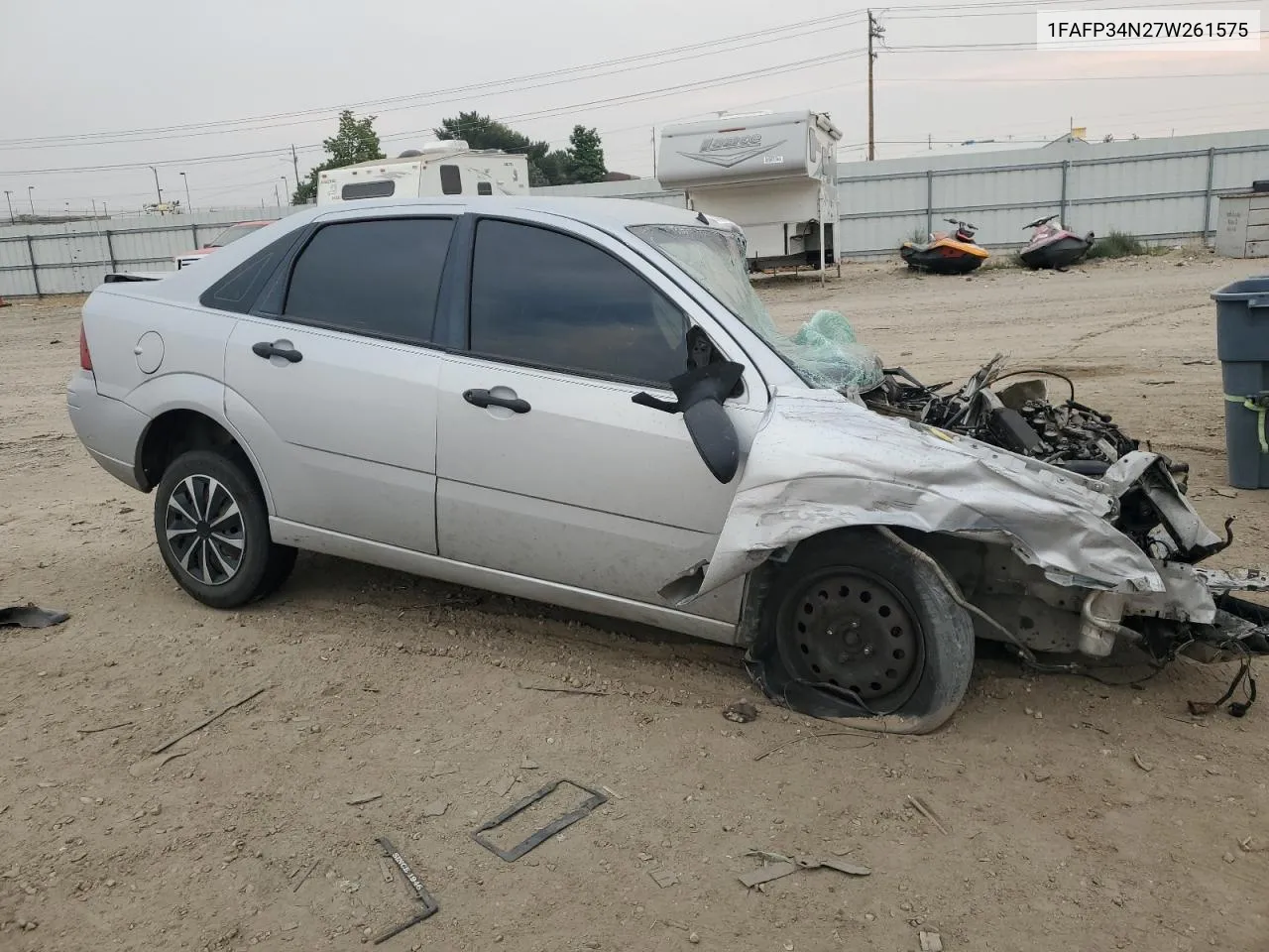 2007 Ford Focus Zx4 VIN: 1FAFP34N27W261575 Lot: 70983024