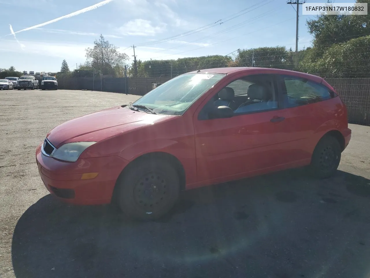 2007 Ford Focus Zx3 VIN: 1FAFP31N17W180832 Lot: 80795484