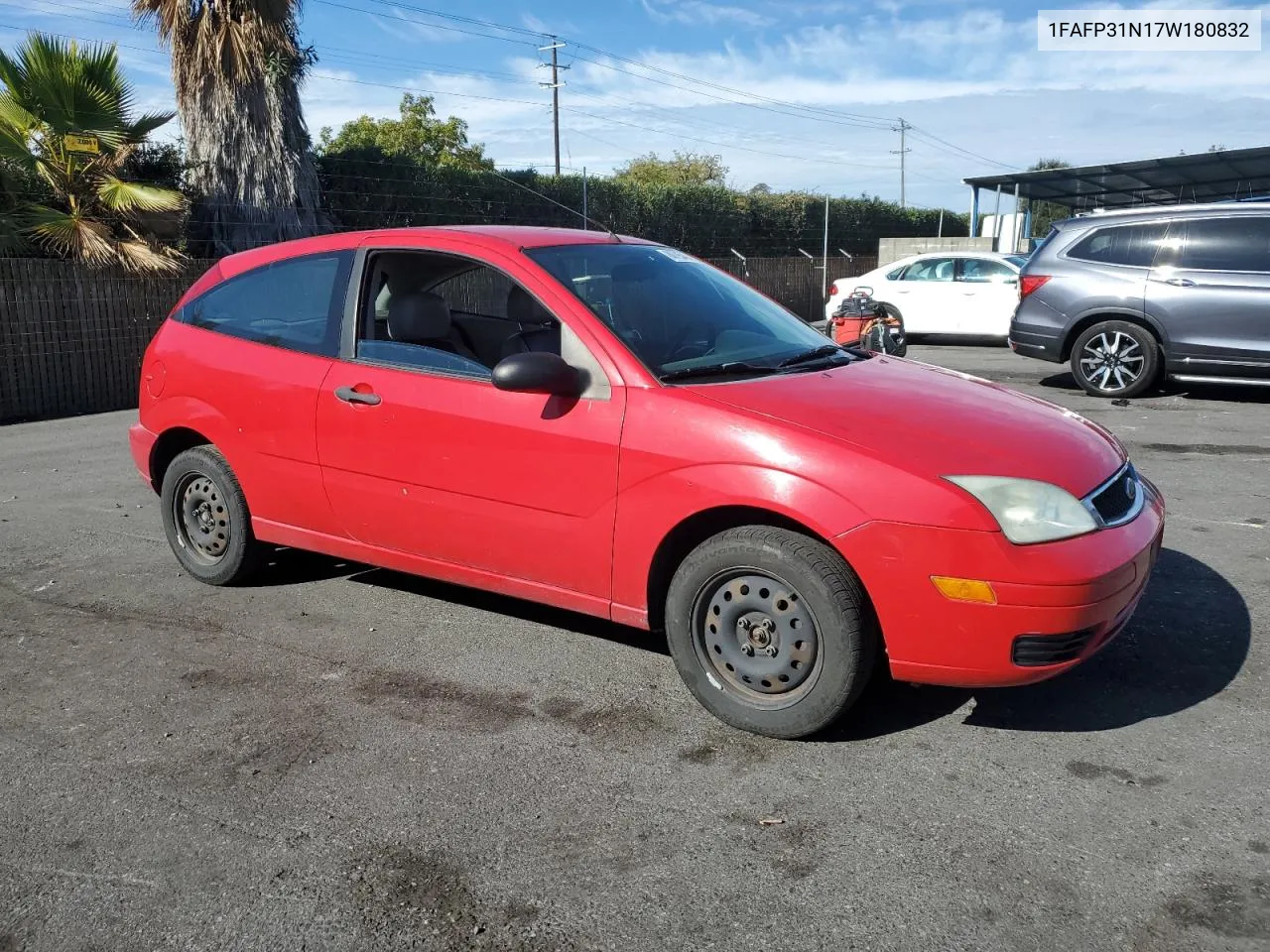 2007 Ford Focus Zx3 VIN: 1FAFP31N17W180832 Lot: 80795484