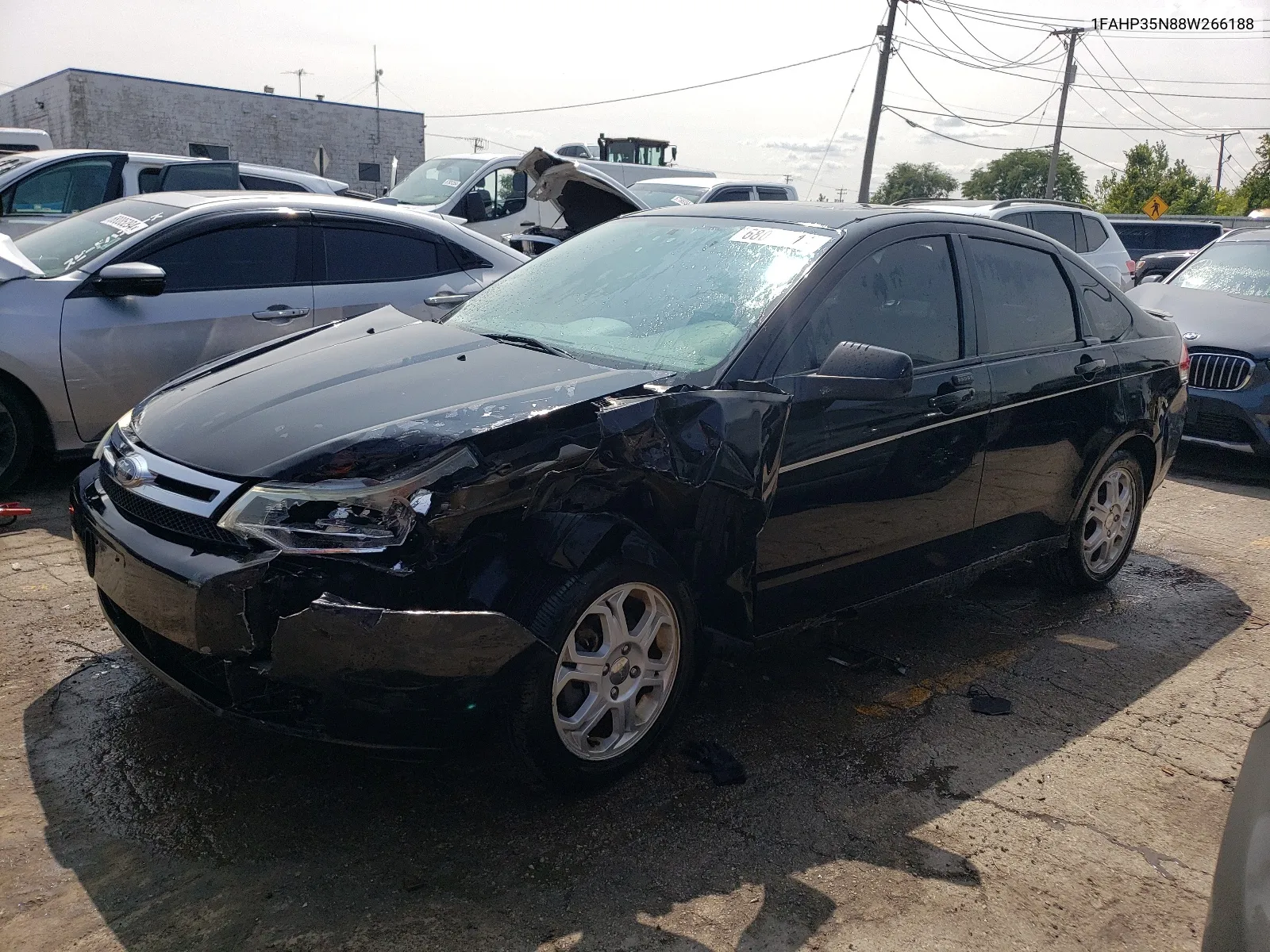 2008 Ford Focus Se VIN: 1FAHP35N88W266188 Lot: 68012414