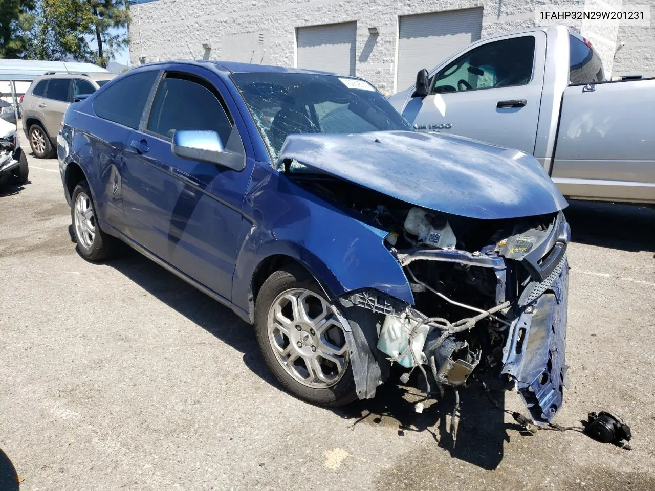 2009 Ford Focus Se VIN: 1FAHP32N29W201231 Lot: 49264604