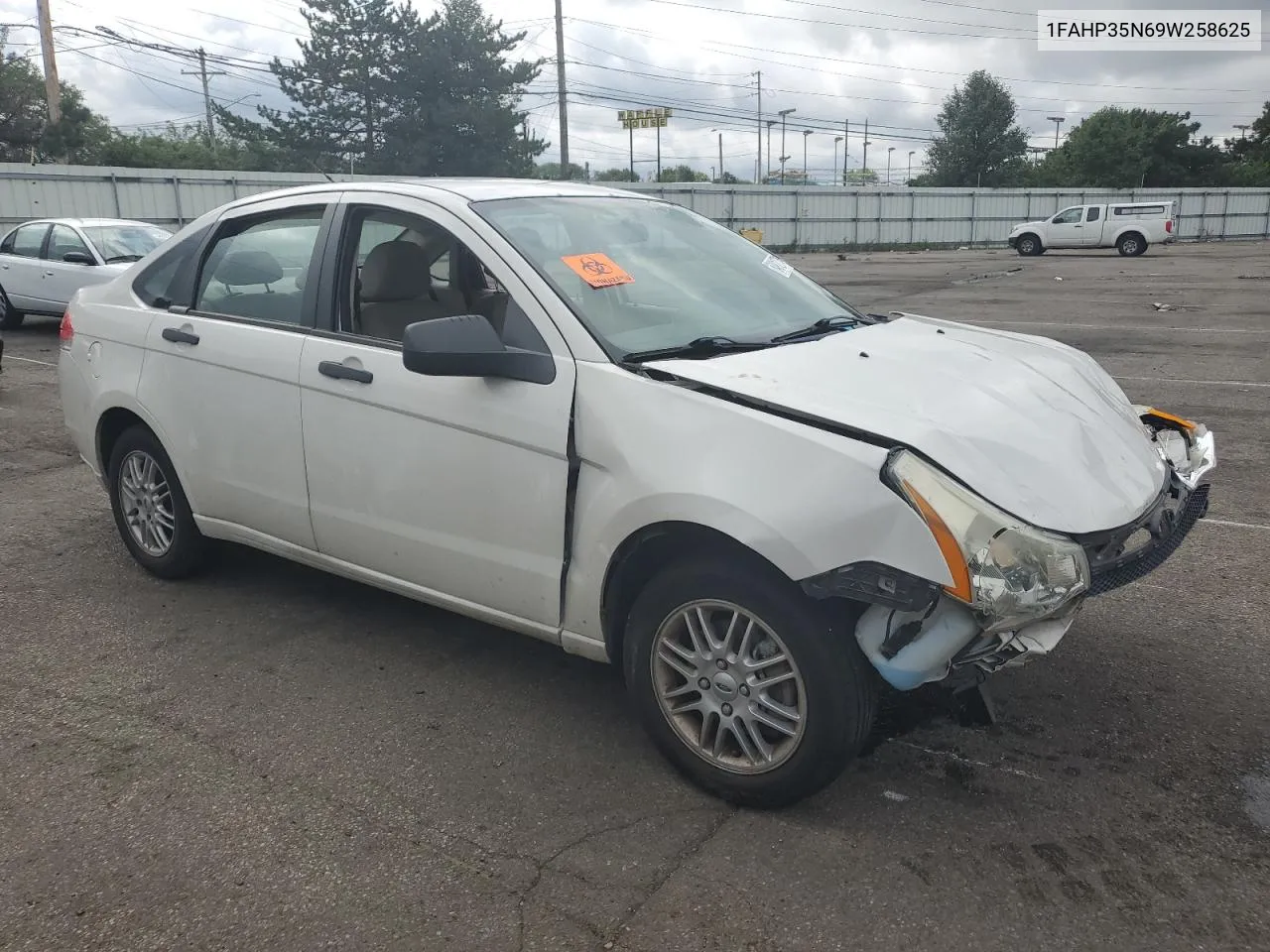 2009 Ford Focus Se VIN: 1FAHP35N69W258625 Lot: 64912714