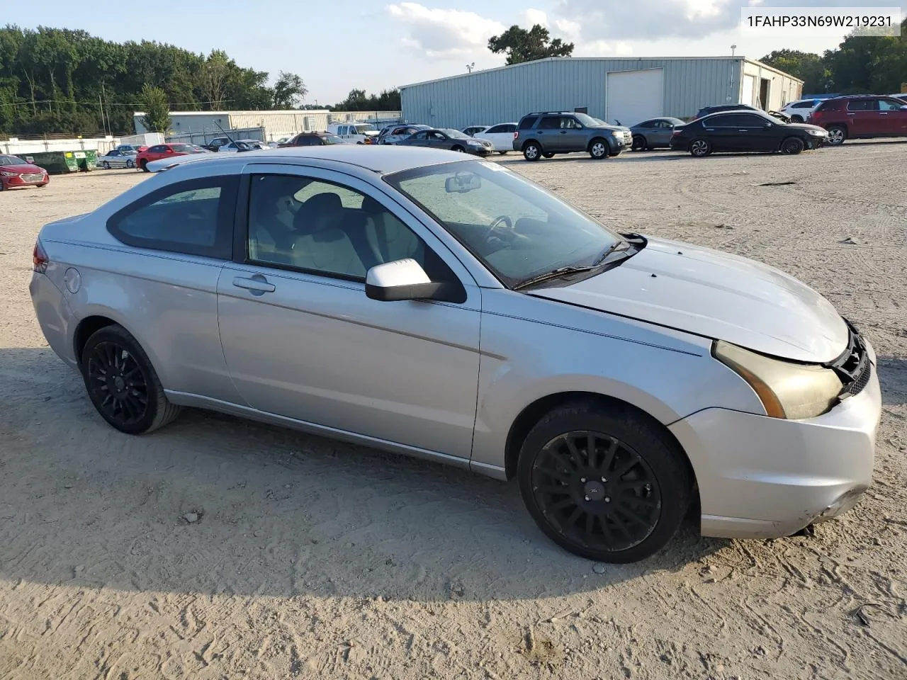 2009 Ford Focus Ses VIN: 1FAHP33N69W219231 Lot: 74882844