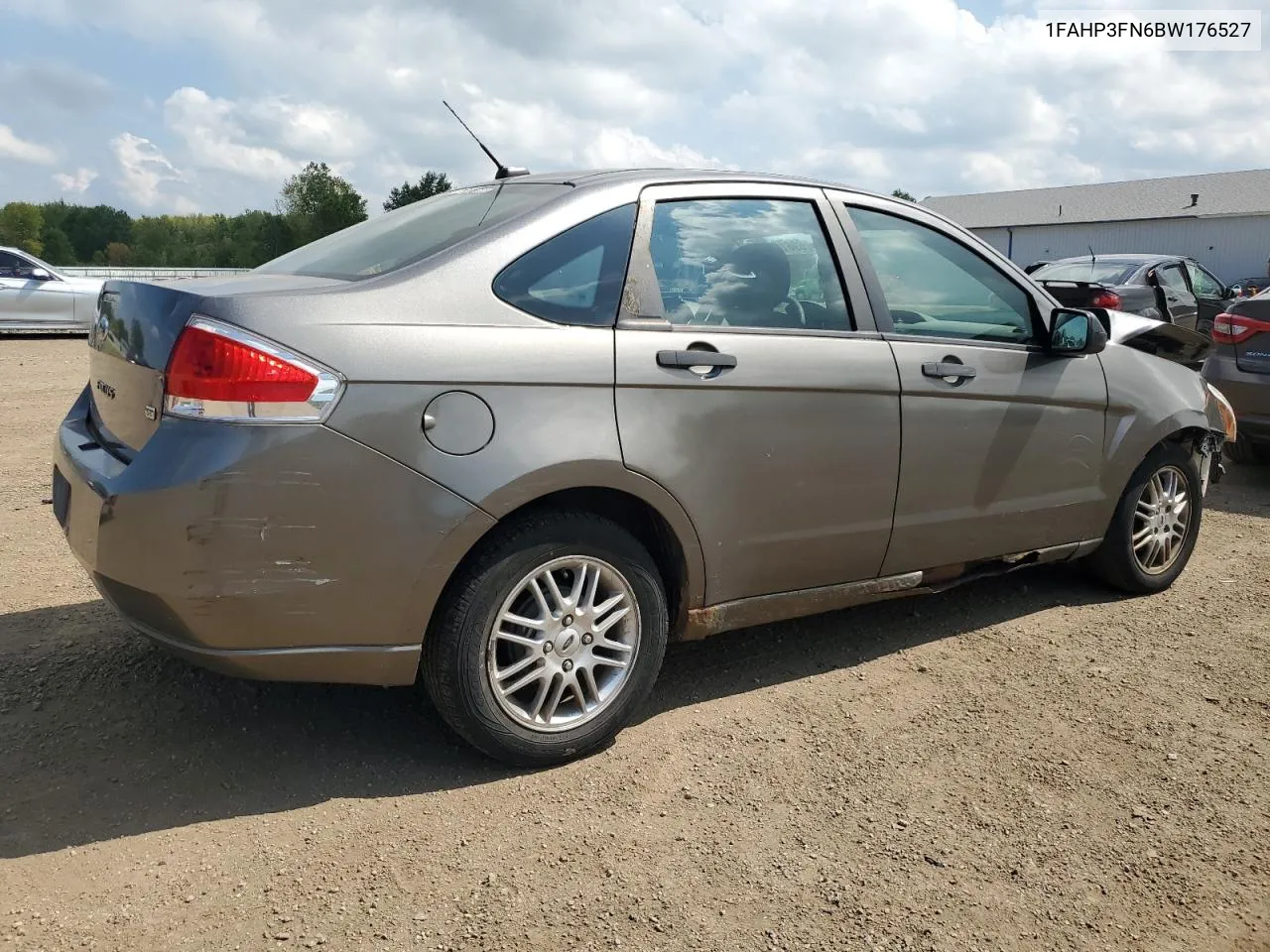 1FAHP3FN6BW176527 2011 Ford Focus Se