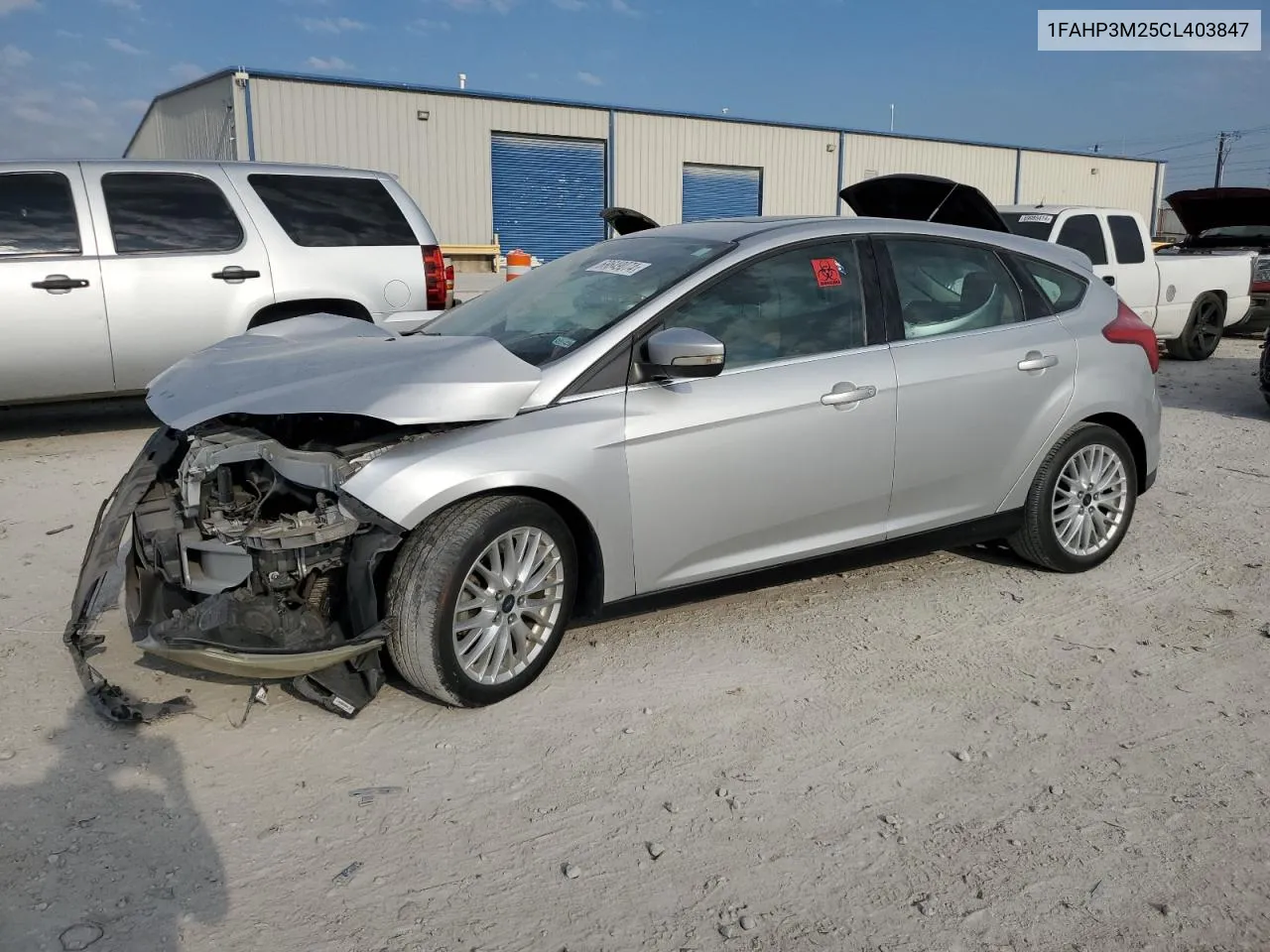 1FAHP3M25CL403847 2012 Ford Focus Sel