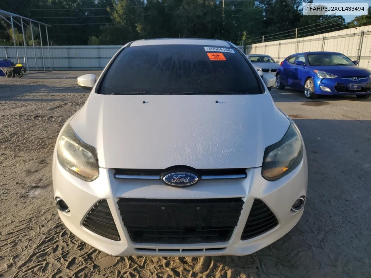 1FAHP3J2XCL433494 2012 Ford Focus Titanium