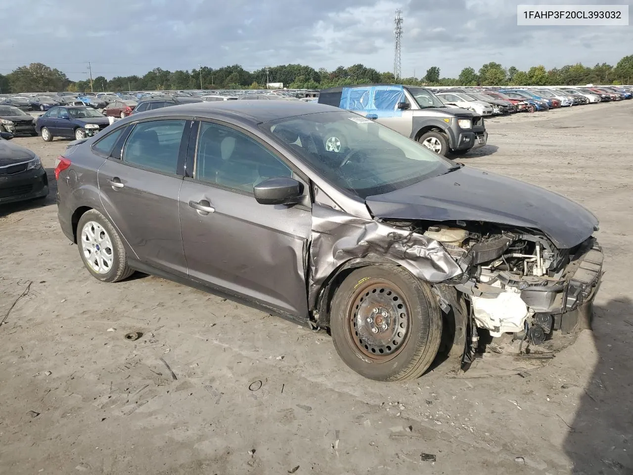 1FAHP3F20CL393032 2012 Ford Focus Se