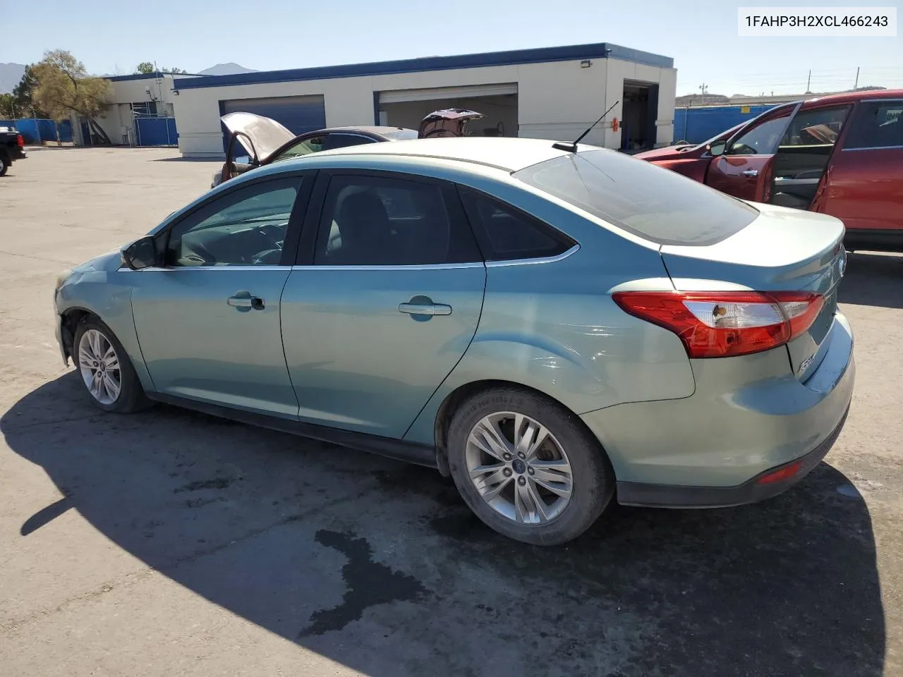 1FAHP3H2XCL466243 2012 Ford Focus Sel