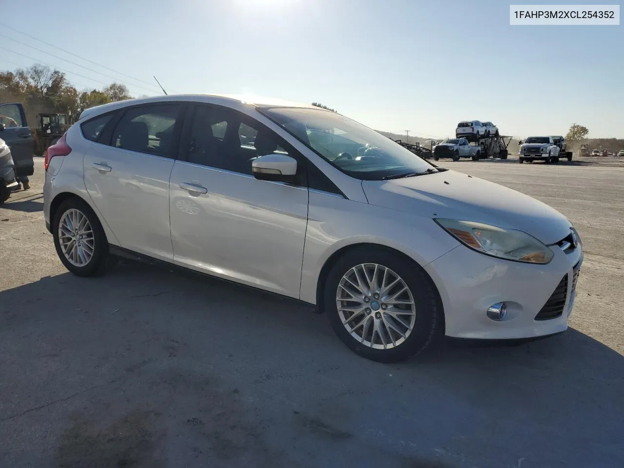 2012 Ford Focus Sel VIN: 1FAHP3M2XCL254352 Lot: 77761514