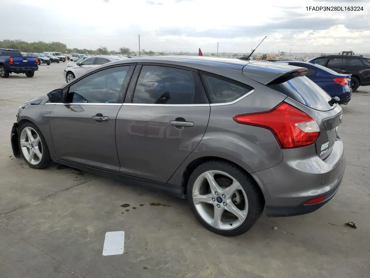 1FADP3N28DL163224 2013 Ford Focus Titanium