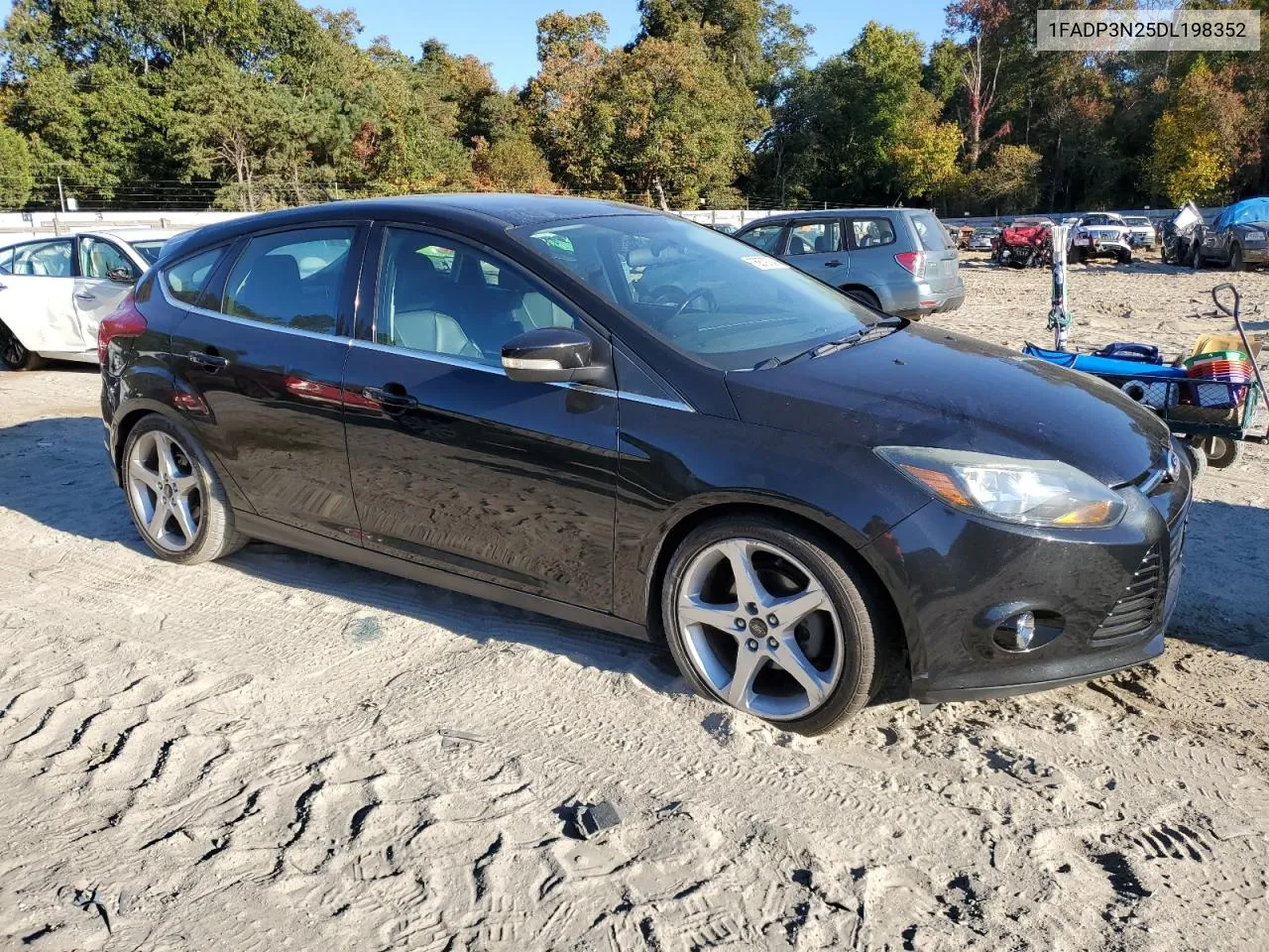 2013 Ford Focus Titanium VIN: 1FADP3N25DL198352 Lot: 76879704