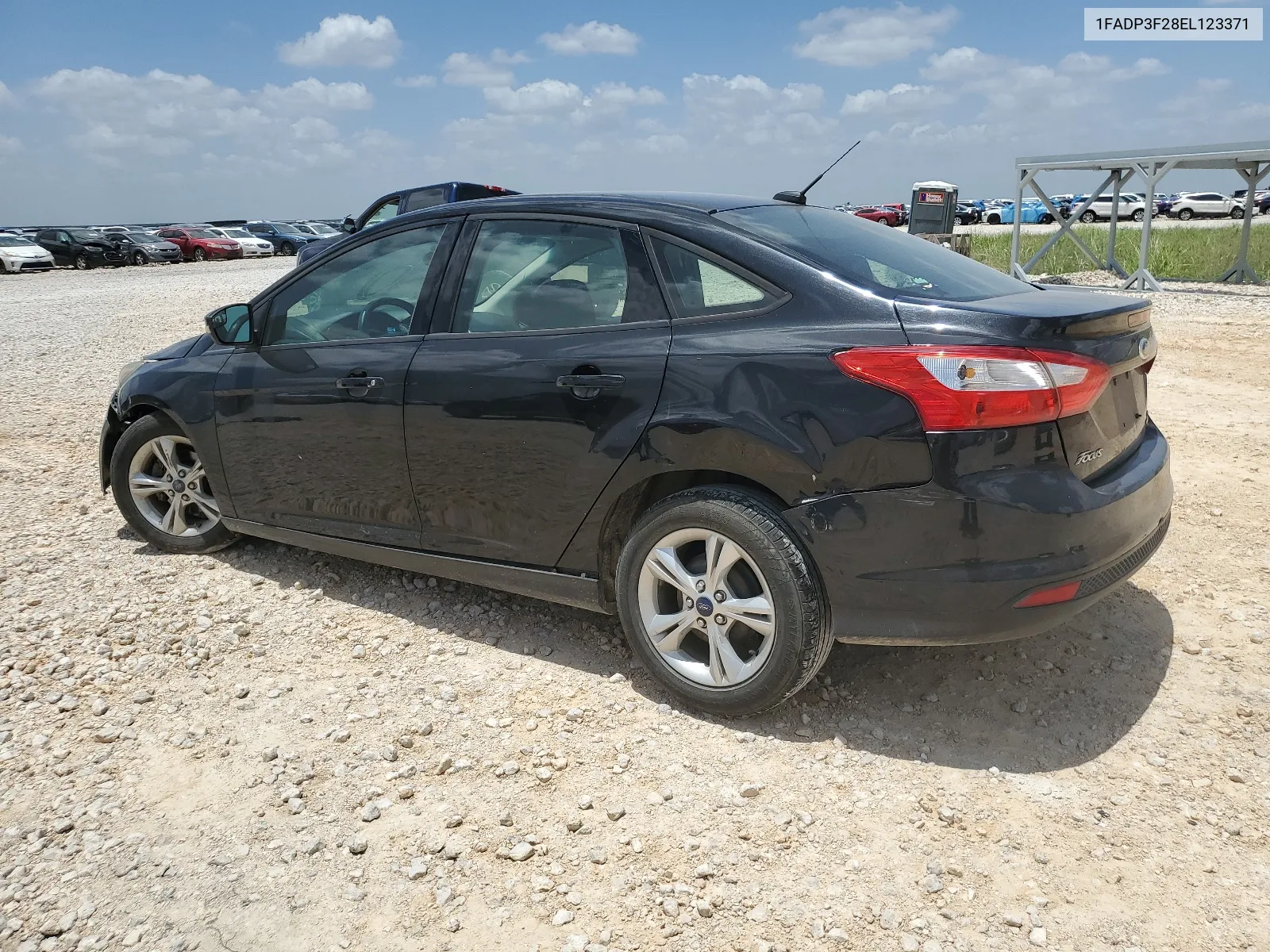 2014 Ford Focus Se VIN: 1FADP3F28EL123371 Lot: 61482844