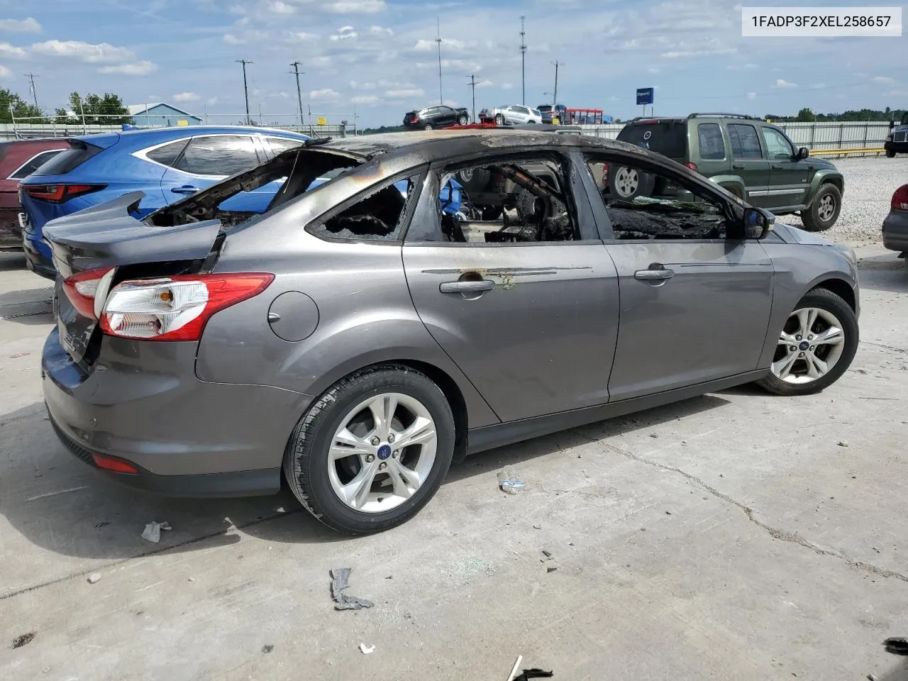 1FADP3F2XEL258657 2014 Ford Focus Se