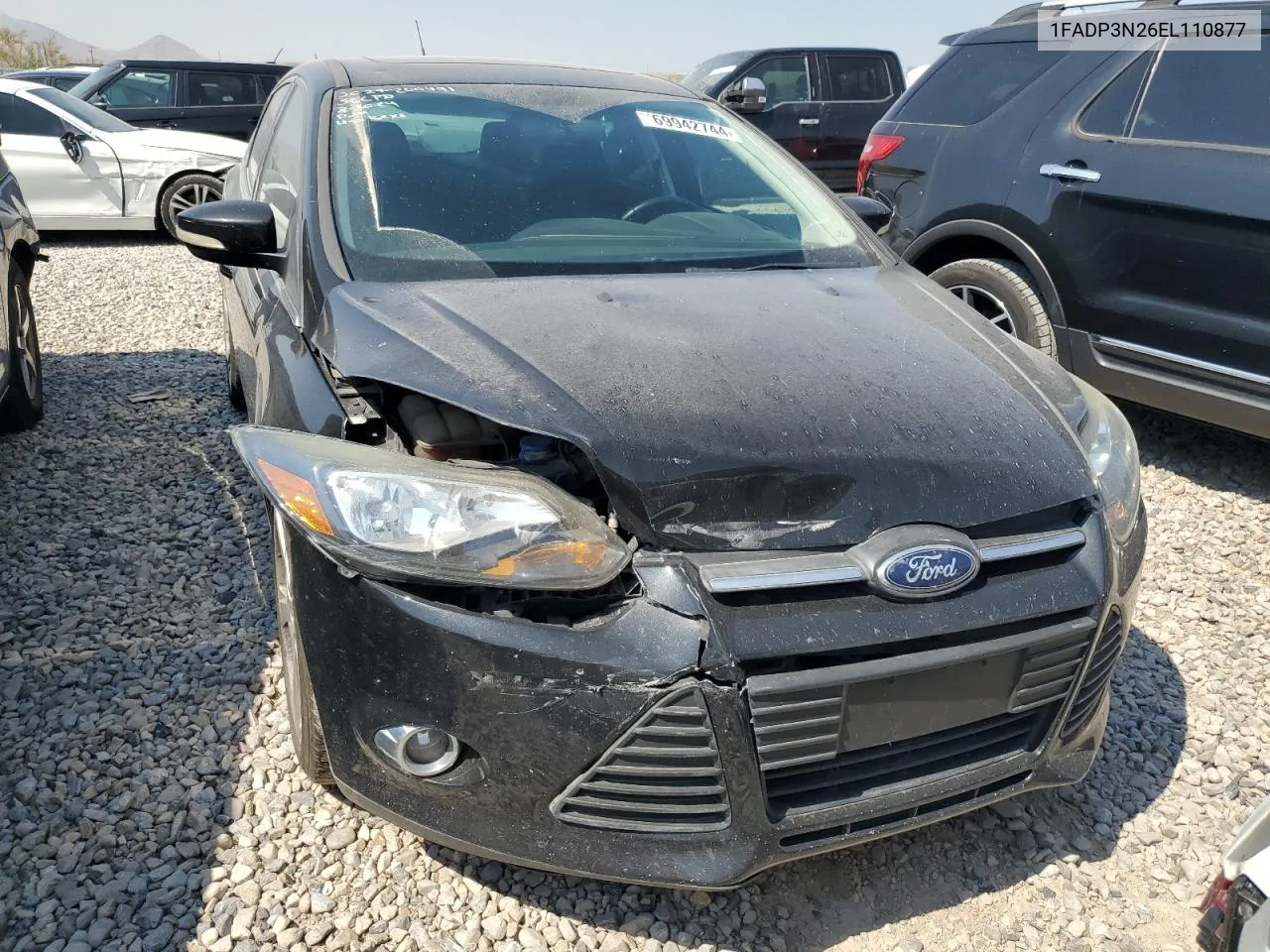 1FADP3N26EL110877 2014 Ford Focus Titanium