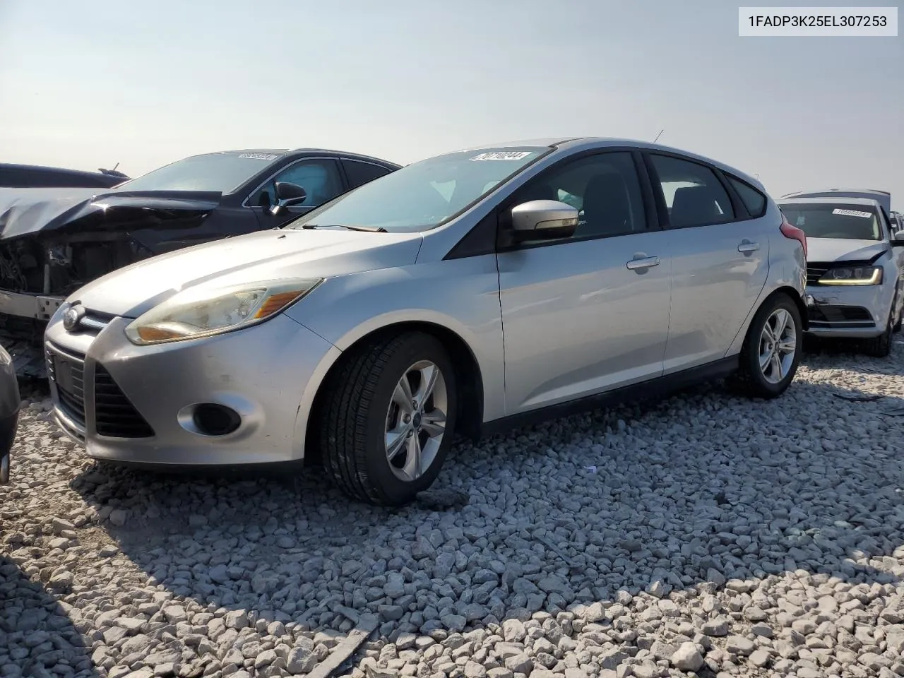 2014 Ford Focus Se VIN: 1FADP3K25EL307253 Lot: 70710244