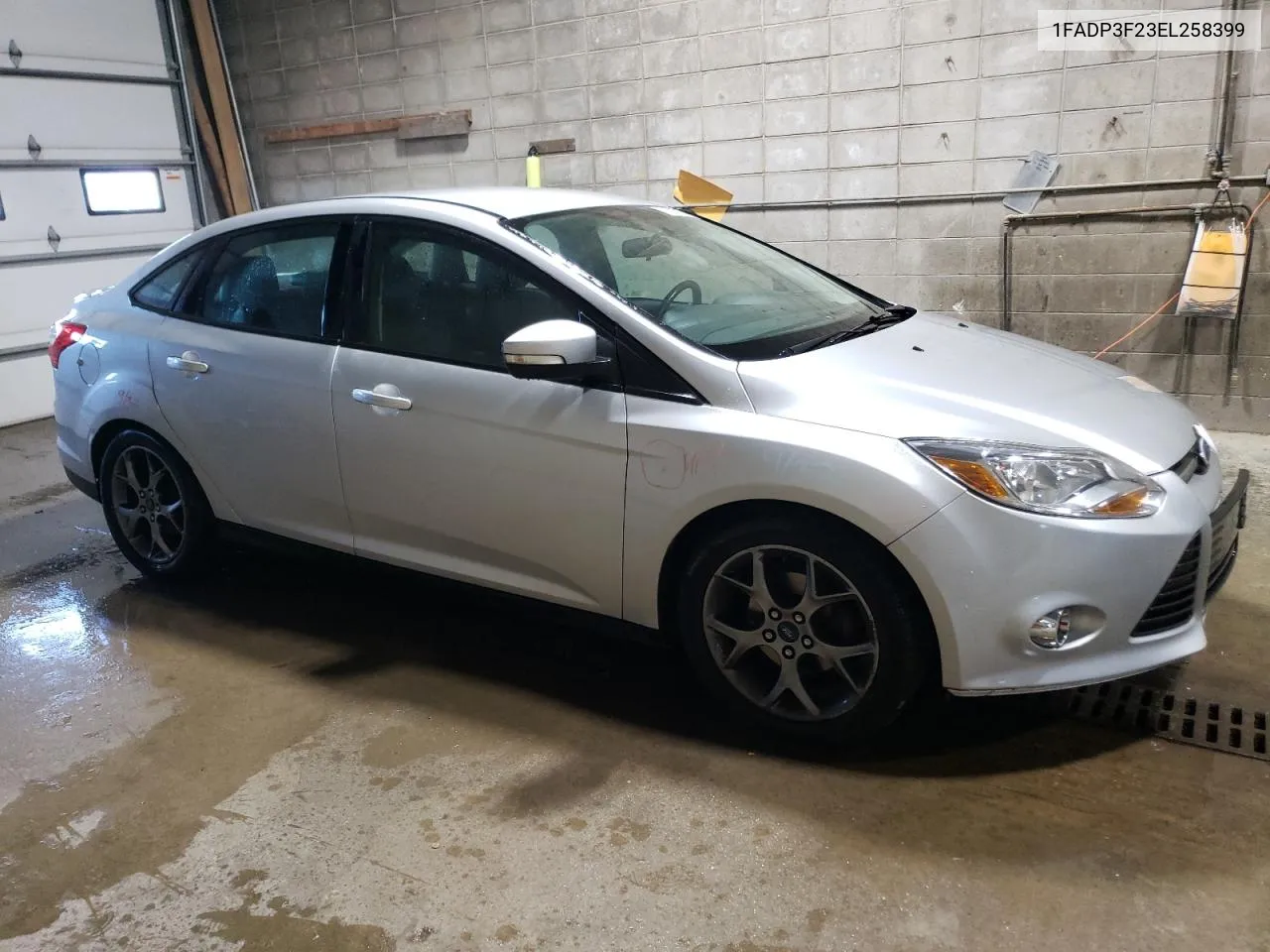 2014 Ford Focus Se VIN: 1FADP3F23EL258399 Lot: 71287074