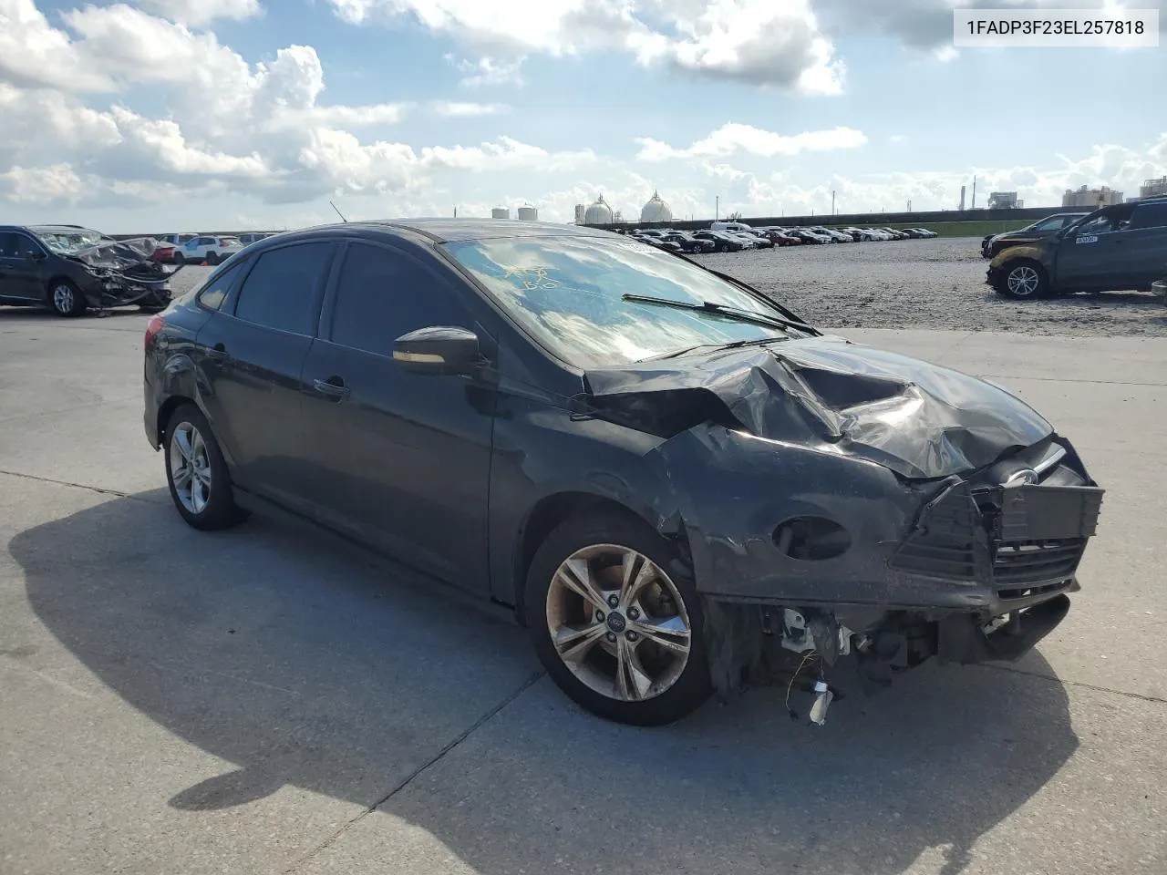 2014 Ford Focus Se VIN: 1FADP3F23EL257818 Lot: 72510494