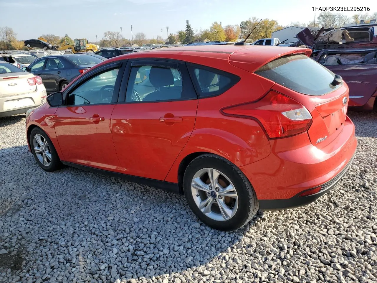 2014 Ford Focus Se VIN: 1FADP3K23EL295216 Lot: 75939754