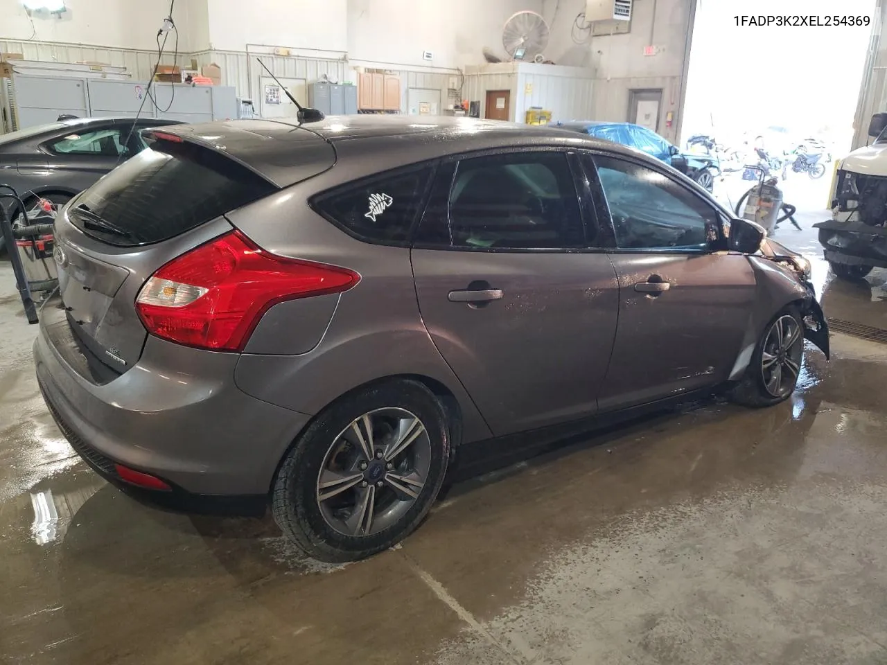 2014 Ford Focus Se VIN: 1FADP3K2XEL254369 Lot: 77128404