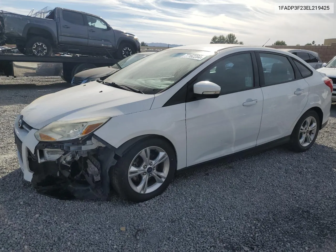 2014 Ford Focus Se VIN: 1FADP3F23EL219425 Lot: 77162284