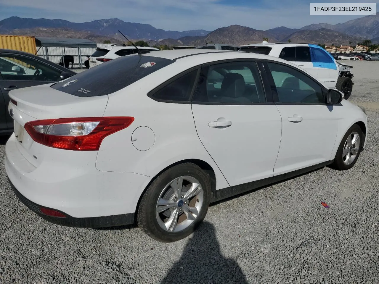 2014 Ford Focus Se VIN: 1FADP3F23EL219425 Lot: 77162284