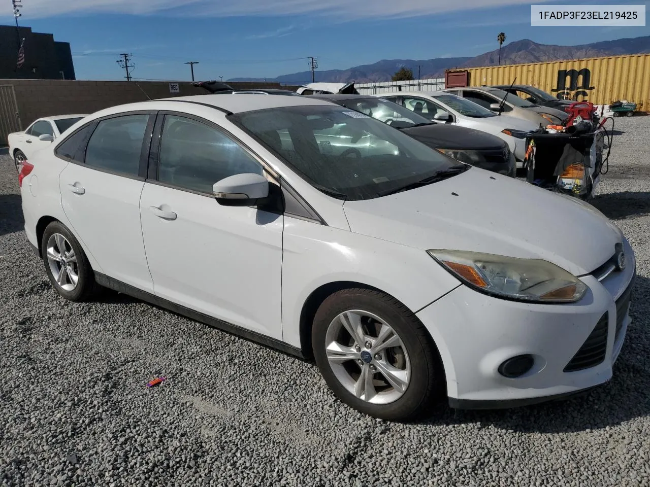 2014 Ford Focus Se VIN: 1FADP3F23EL219425 Lot: 77162284