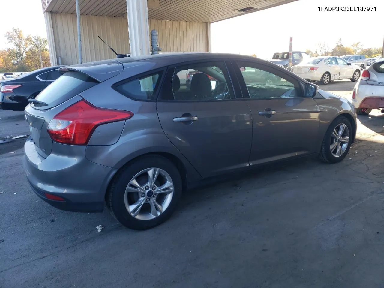 2014 Ford Focus Se VIN: 1FADP3K23EL187971 Lot: 77731544