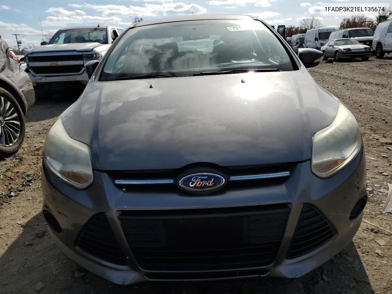 2014 Ford Focus Se VIN: 1FADP3K21EL135674 Lot: 79100274