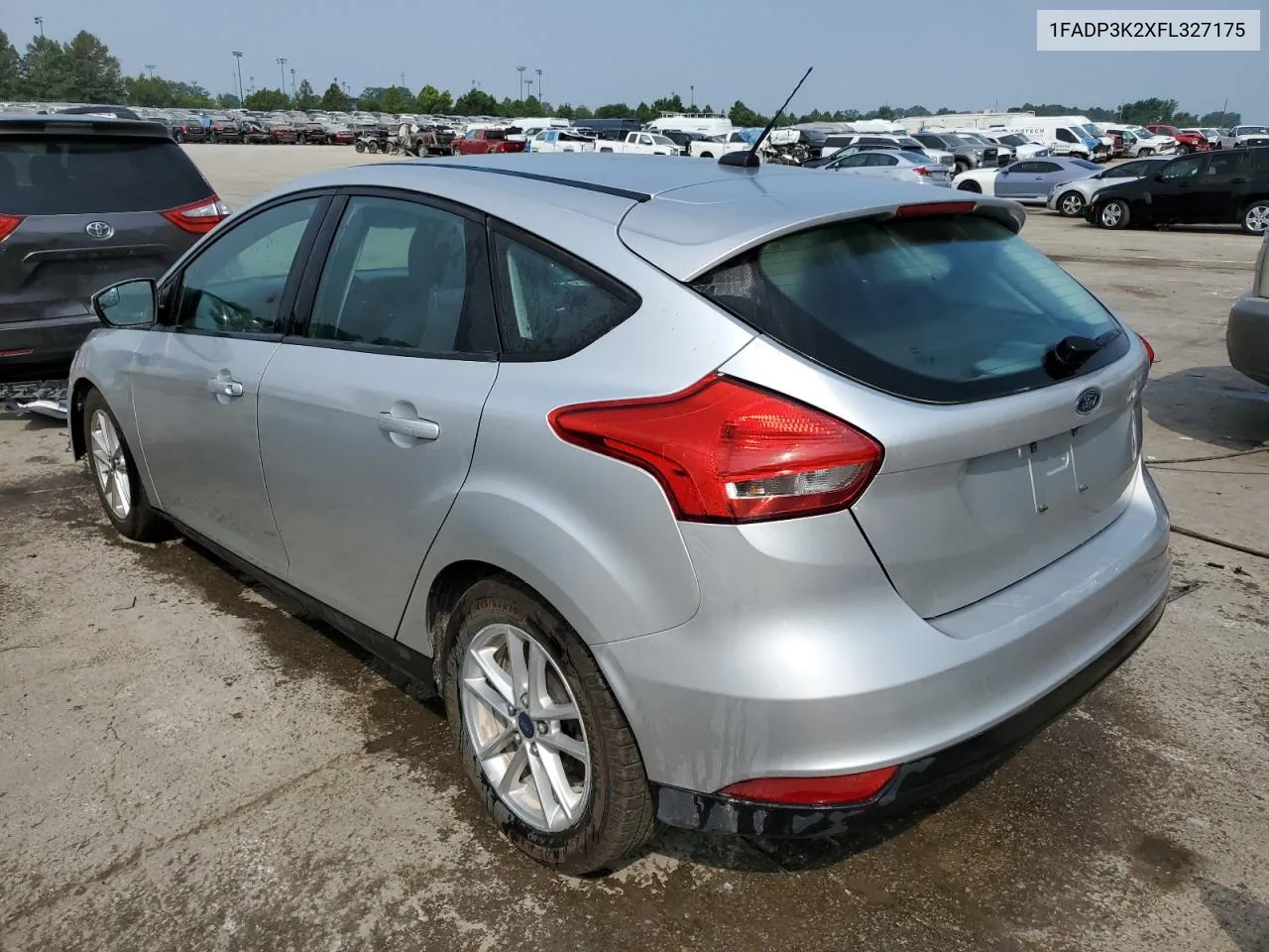 1FADP3K2XFL327175 2015 Ford Focus Se