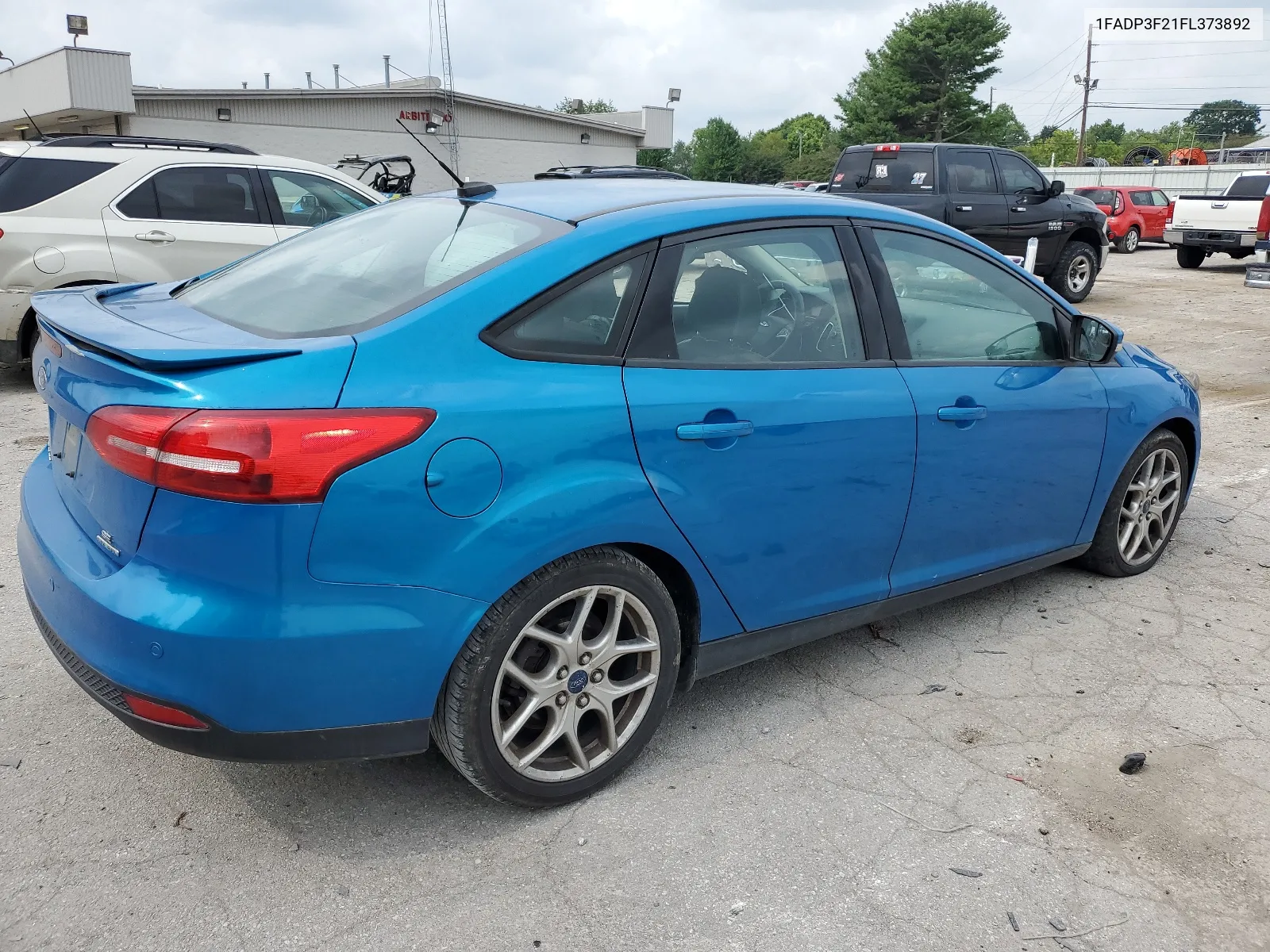 2015 Ford Focus Se VIN: 1FADP3F21FL373892 Lot: 64372274