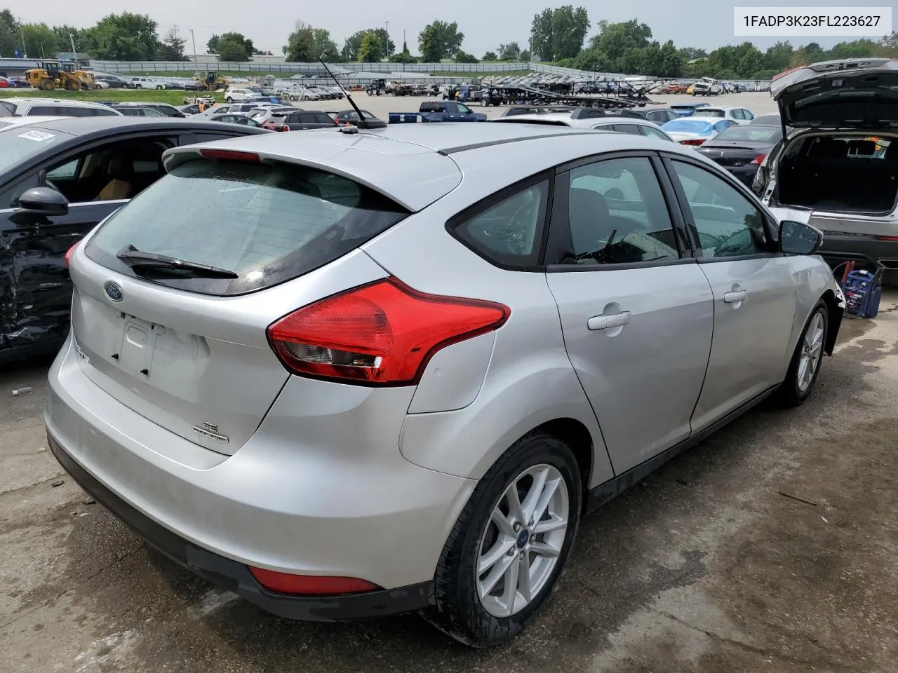 1FADP3K23FL223627 2015 Ford Focus Se