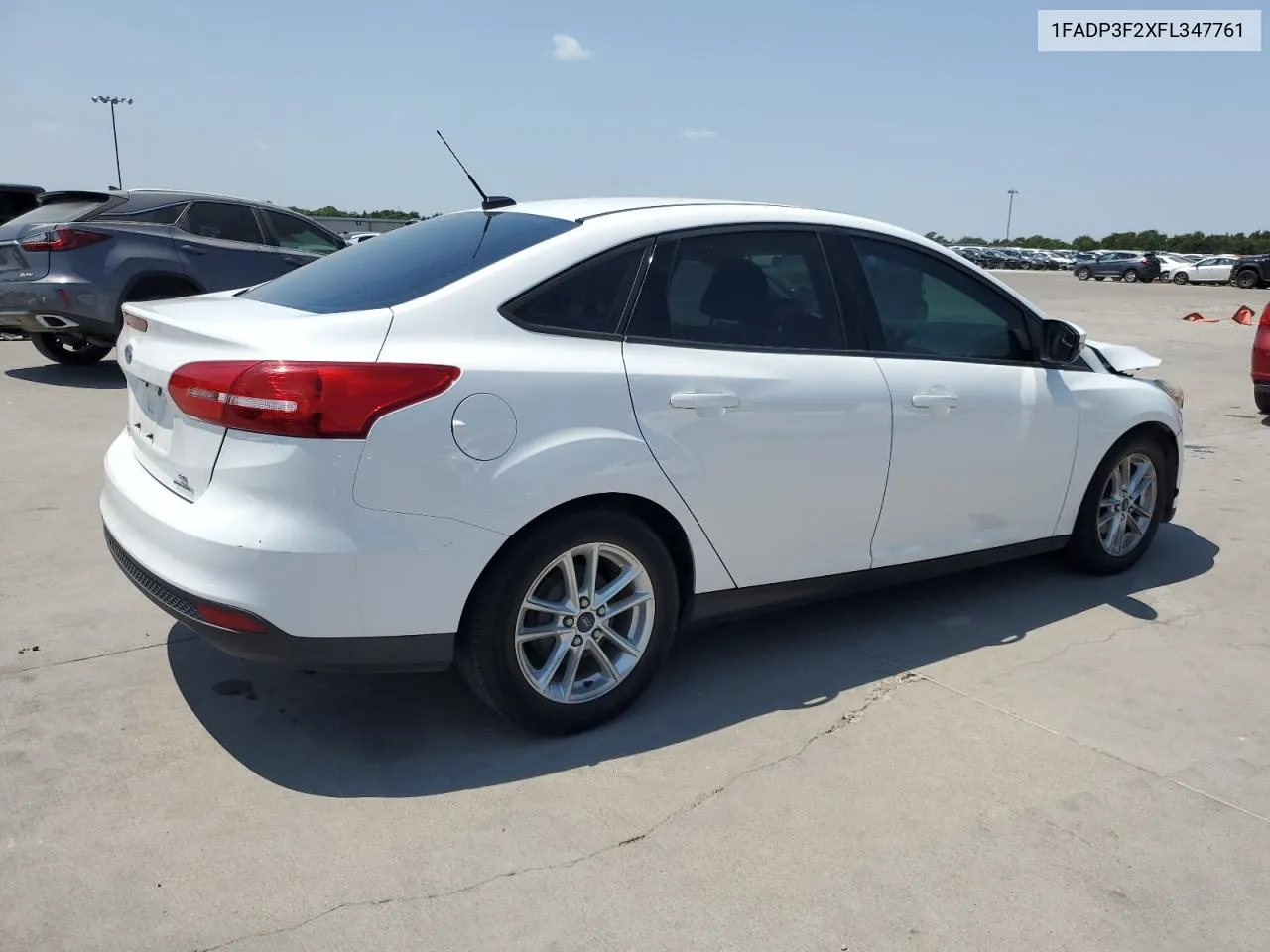 2015 Ford Focus Se VIN: 1FADP3F2XFL347761 Lot: 68853274