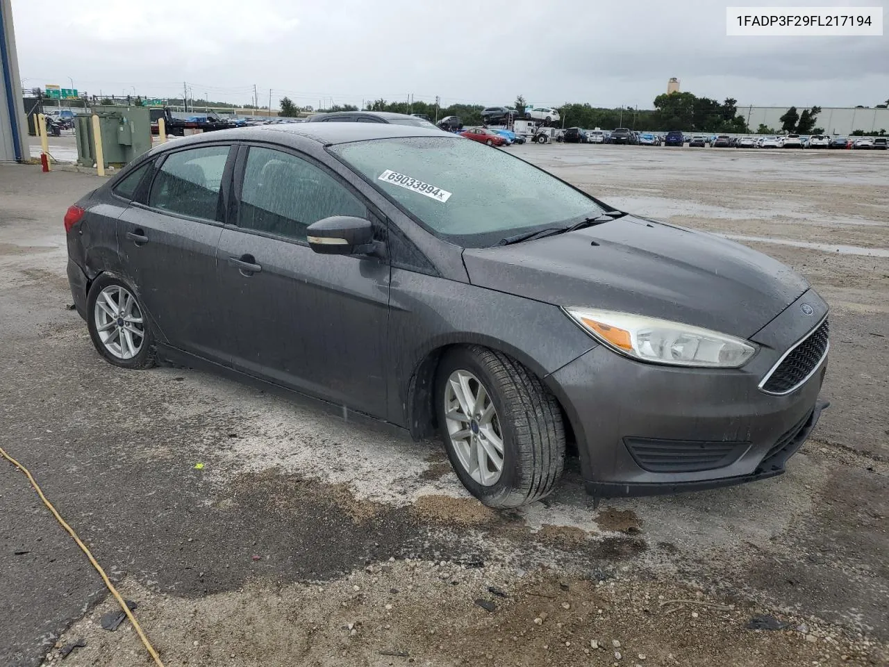 2015 Ford Focus Se VIN: 1FADP3F29FL217194 Lot: 69033994