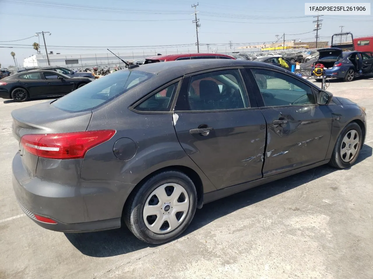 2015 Ford Focus S VIN: 1FADP3E25FL261906 Lot: 69163364